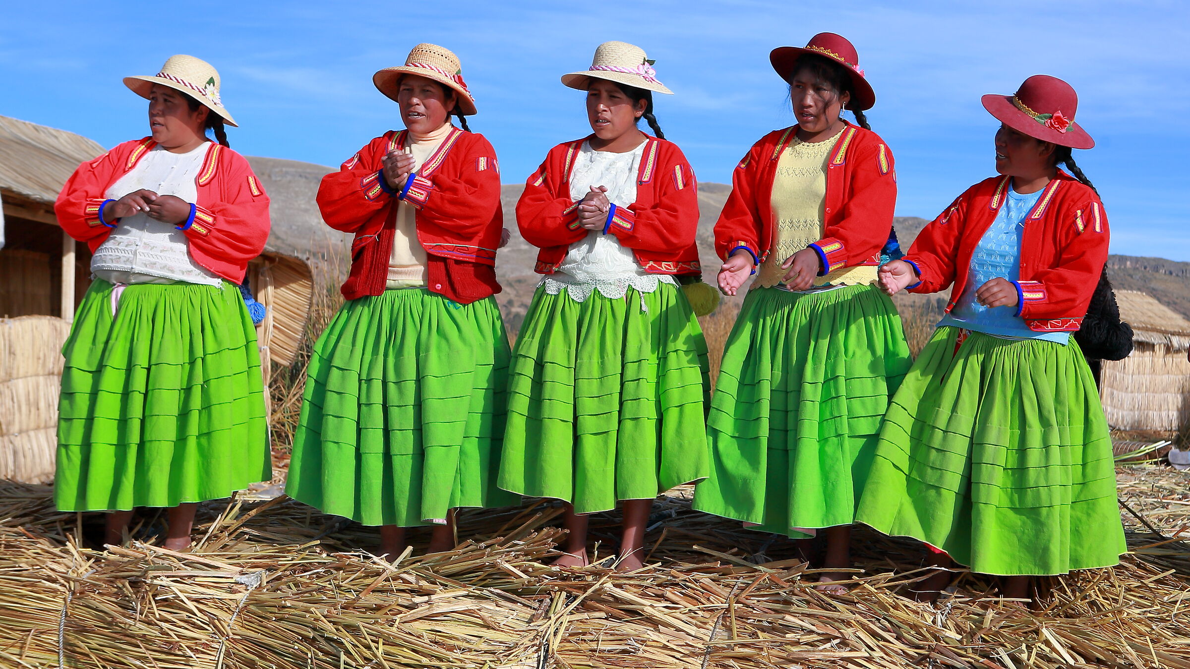 Isole galleggianti, lago Titicaca, Perù