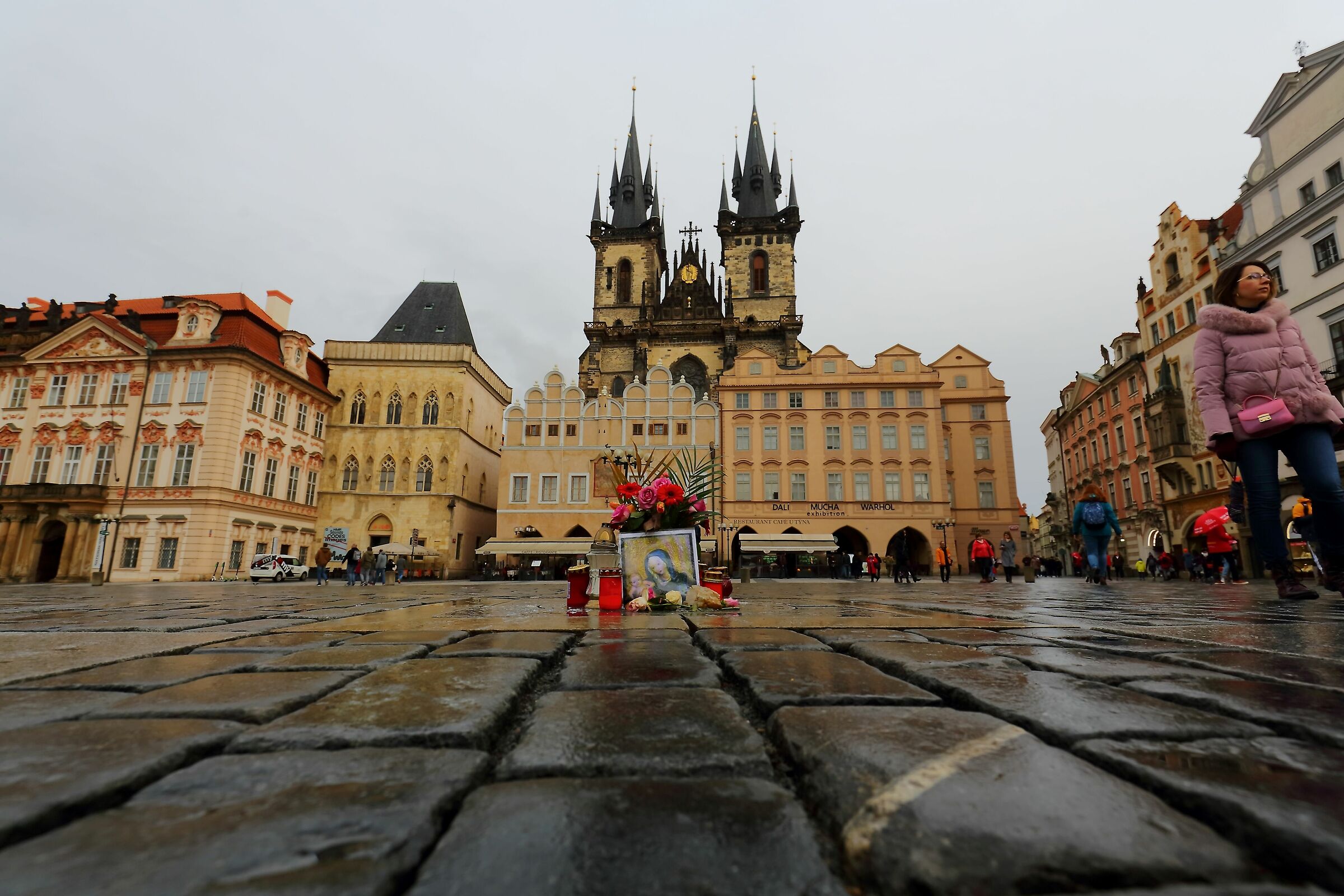 Votive image in Old Town Square