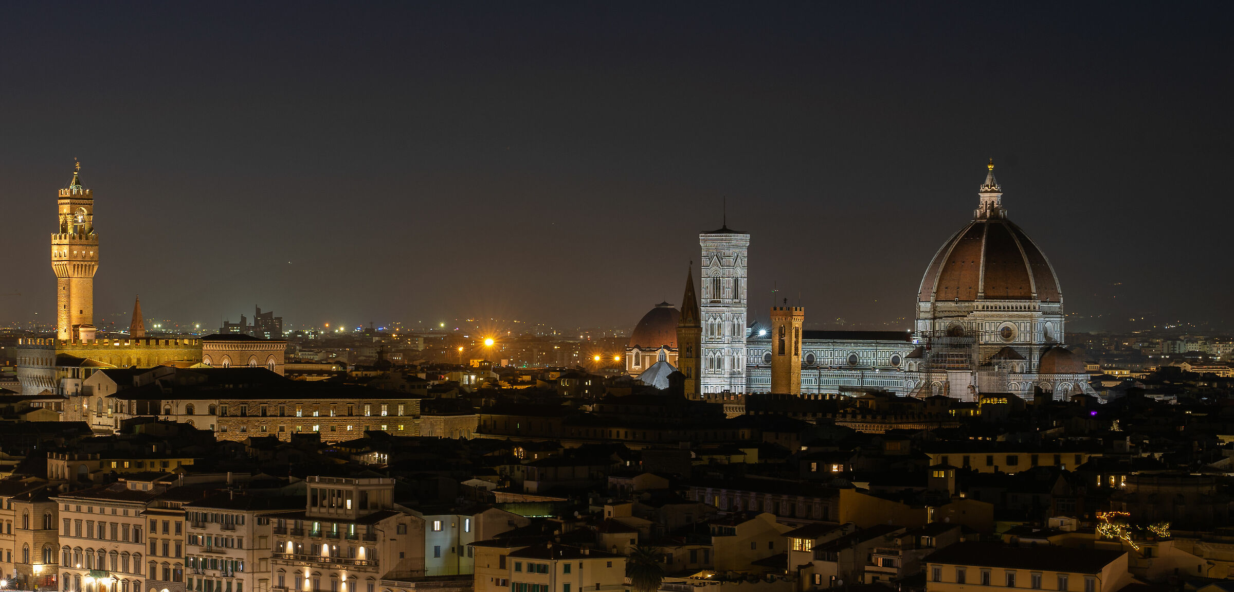 VIEW FROM THE FORECOURT MICHELANGIOLO