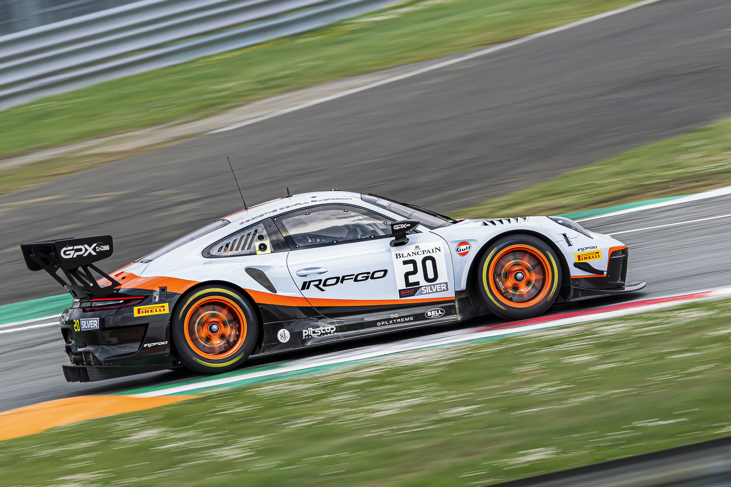 Porsche 911 GT3 R