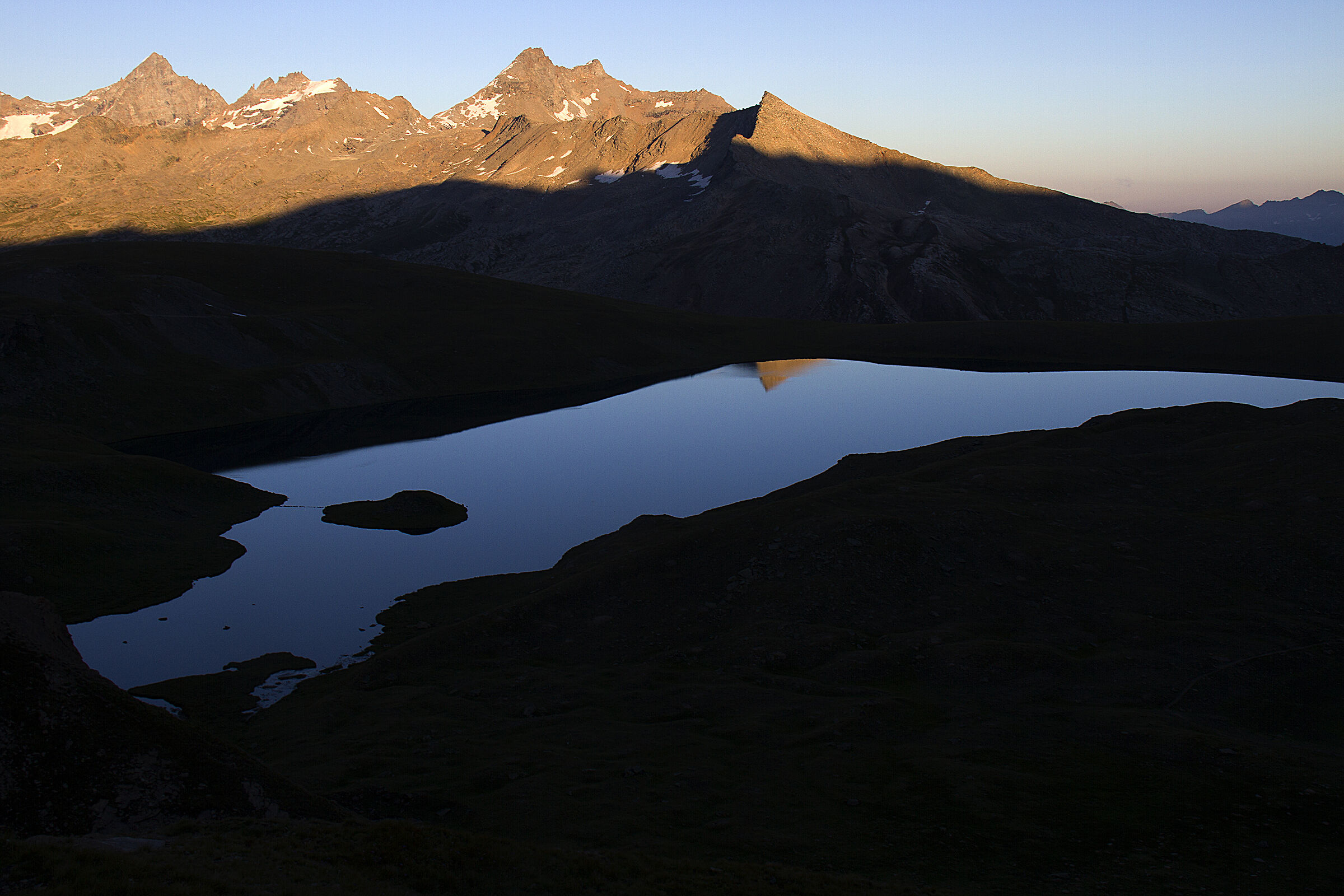 Lake Rosset at sunset