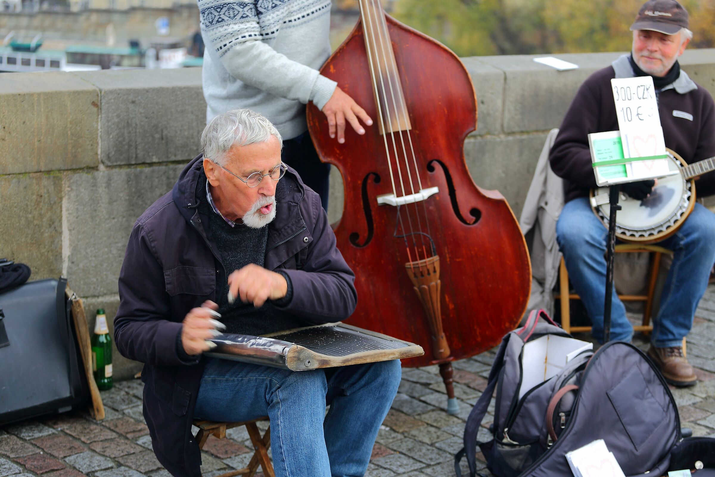 Charles Bridge Artists 2