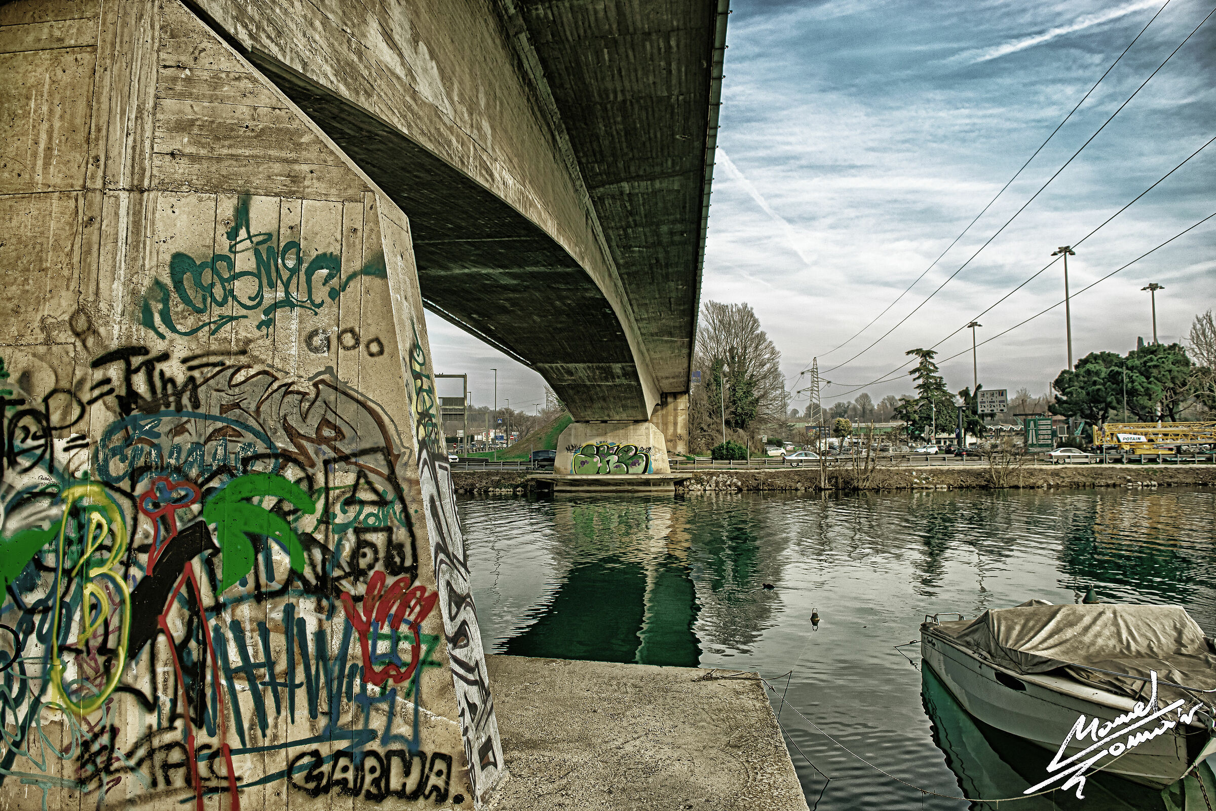 Mincio River Subponte