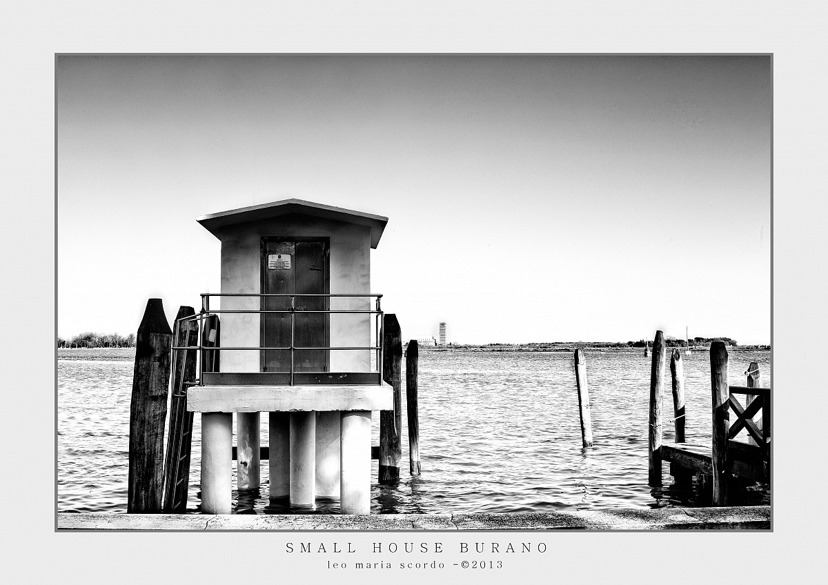 small house in burano