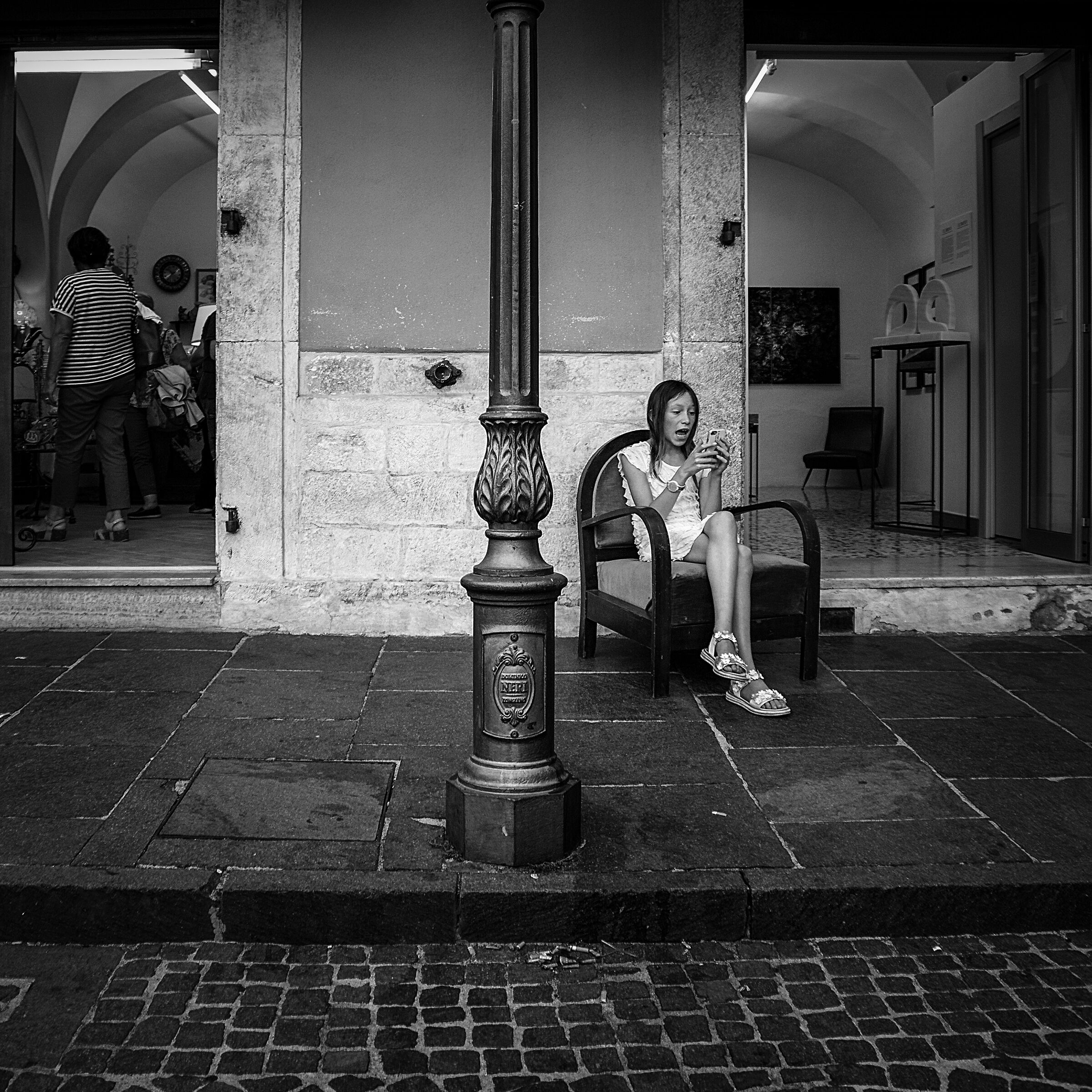 "Tableau vivant... " - A story by one shot