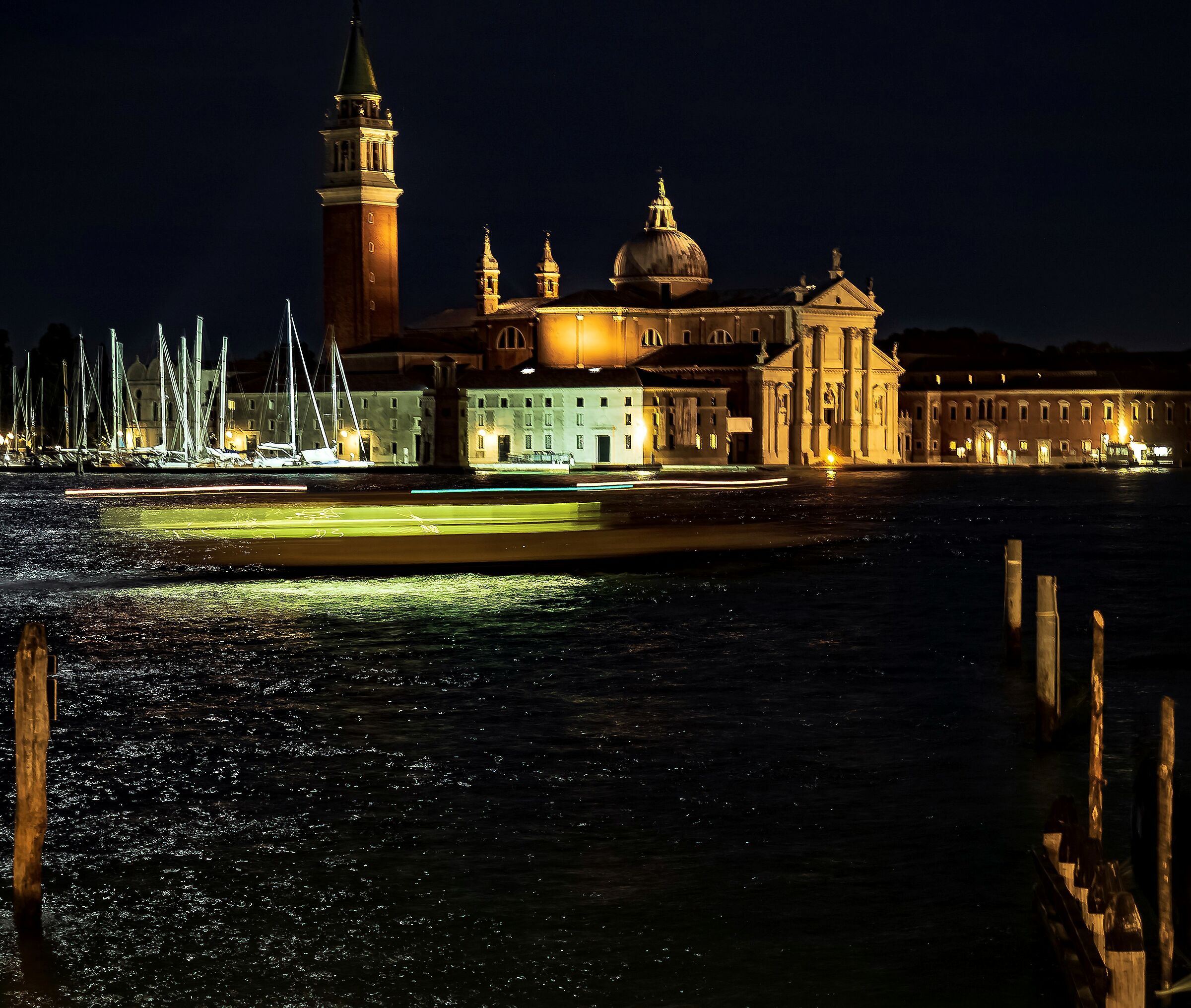 In the lagoon by night