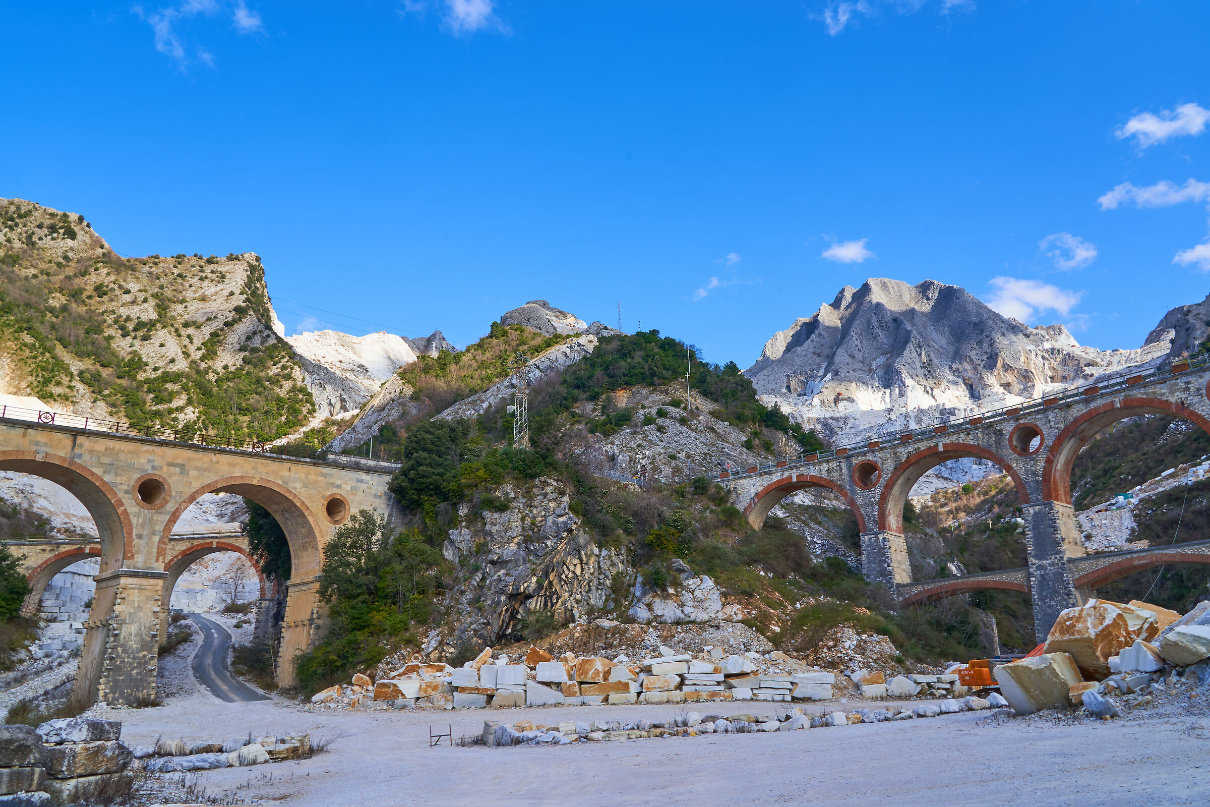 Ponti di Vara-Cave di marmo