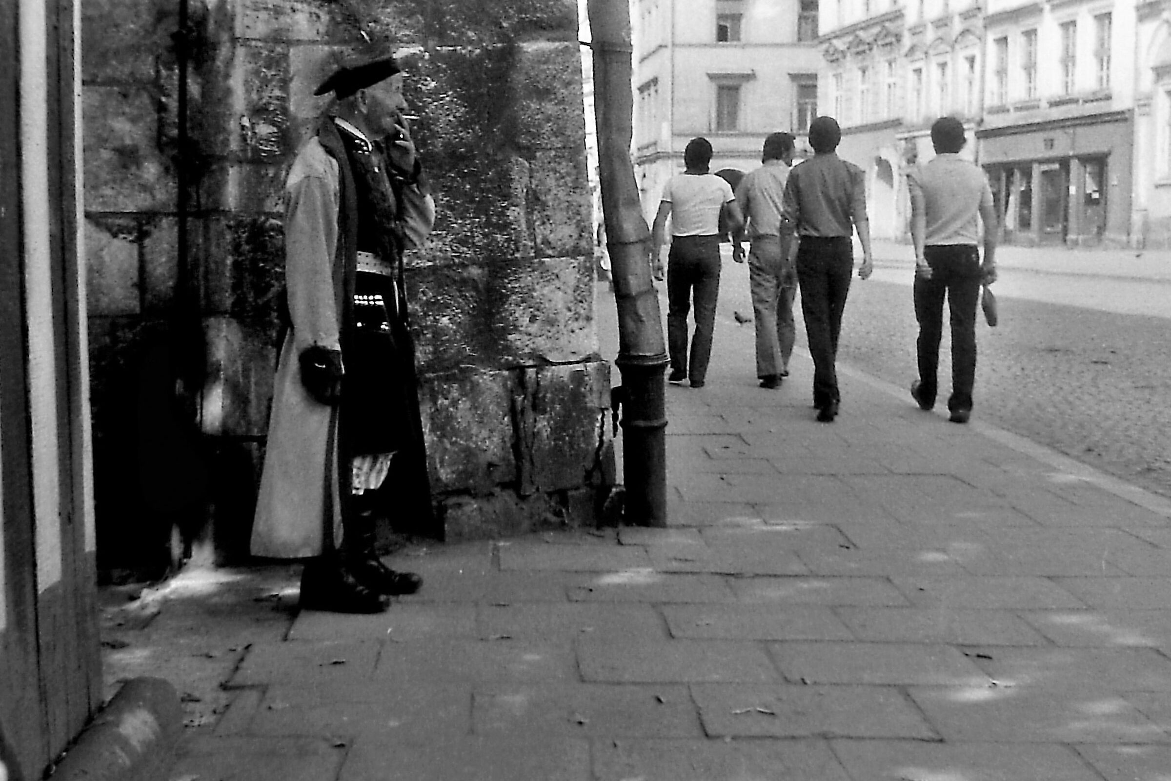 Two eras: Empire style, 70s