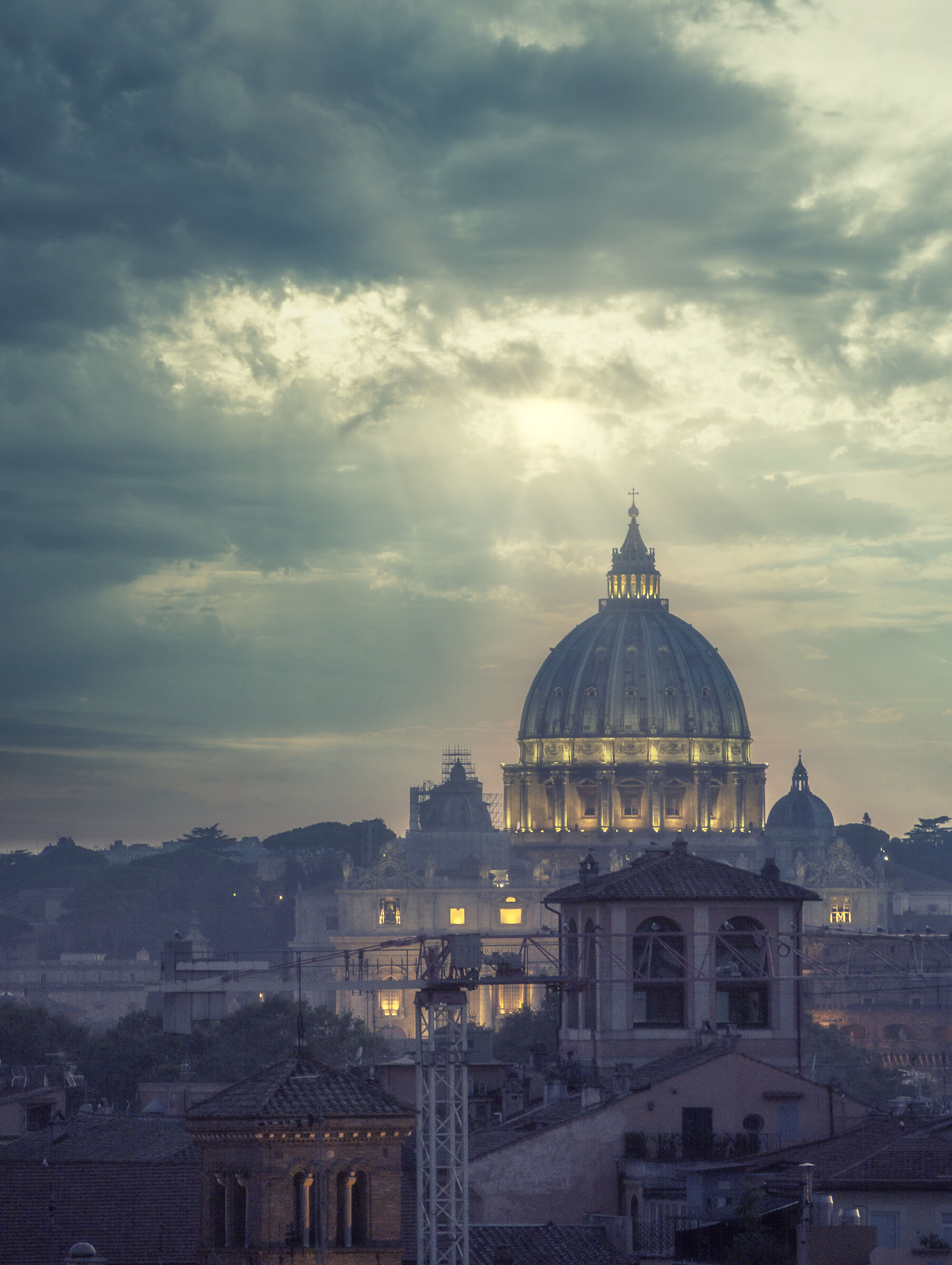 Dietro le nuvole c'è sempre il sole.