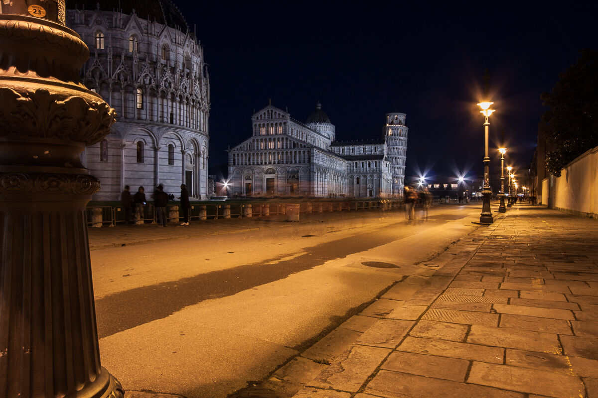 Suspended Beauty ...