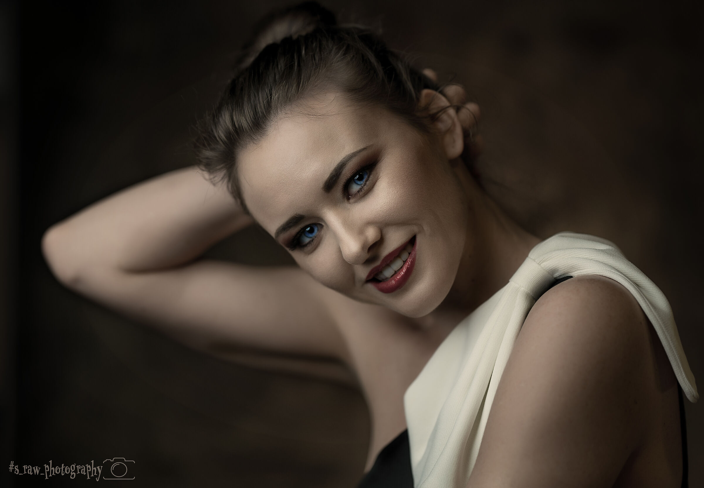 portrait of Inna