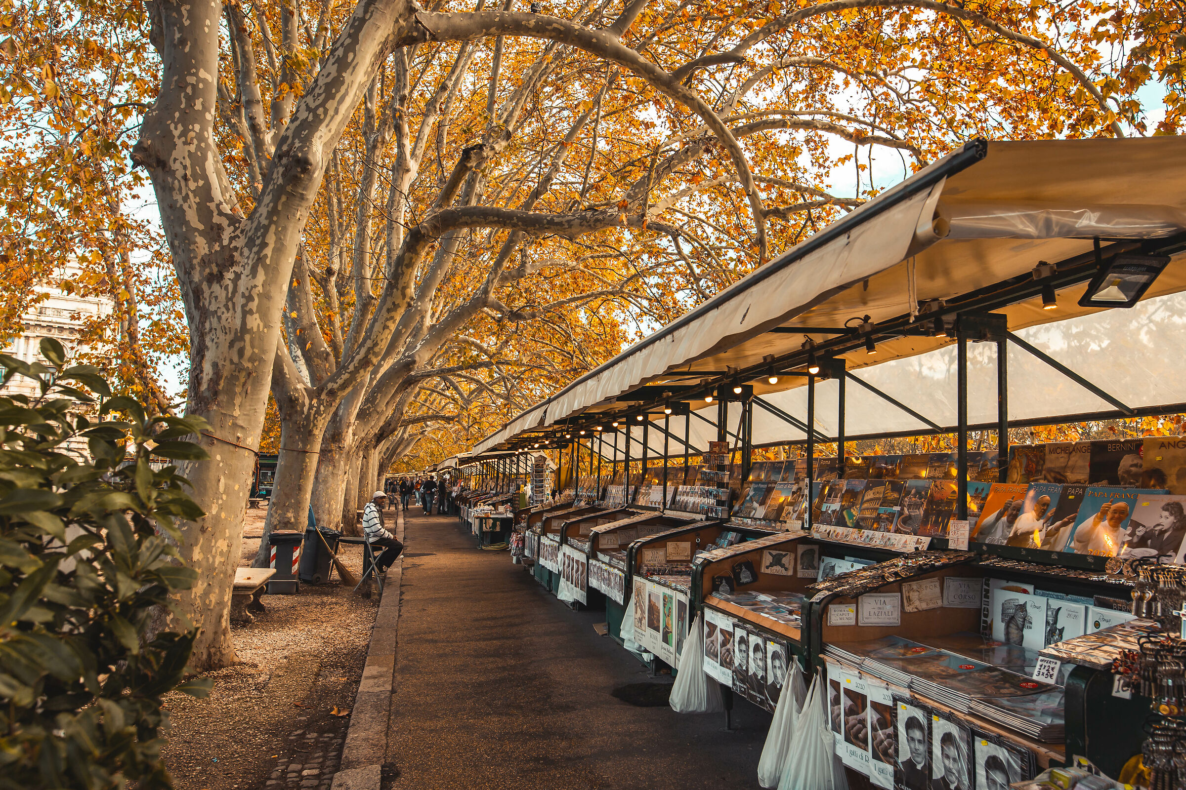 Mercatino Tevere