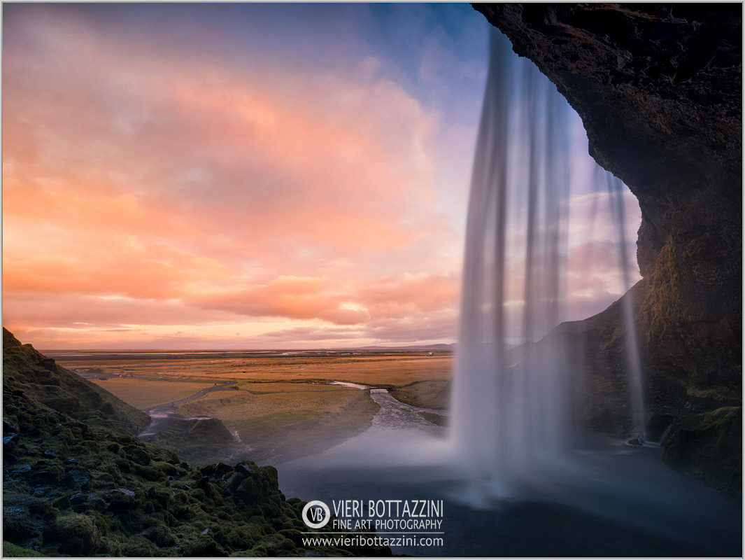 Seljalandsfoss all'alba