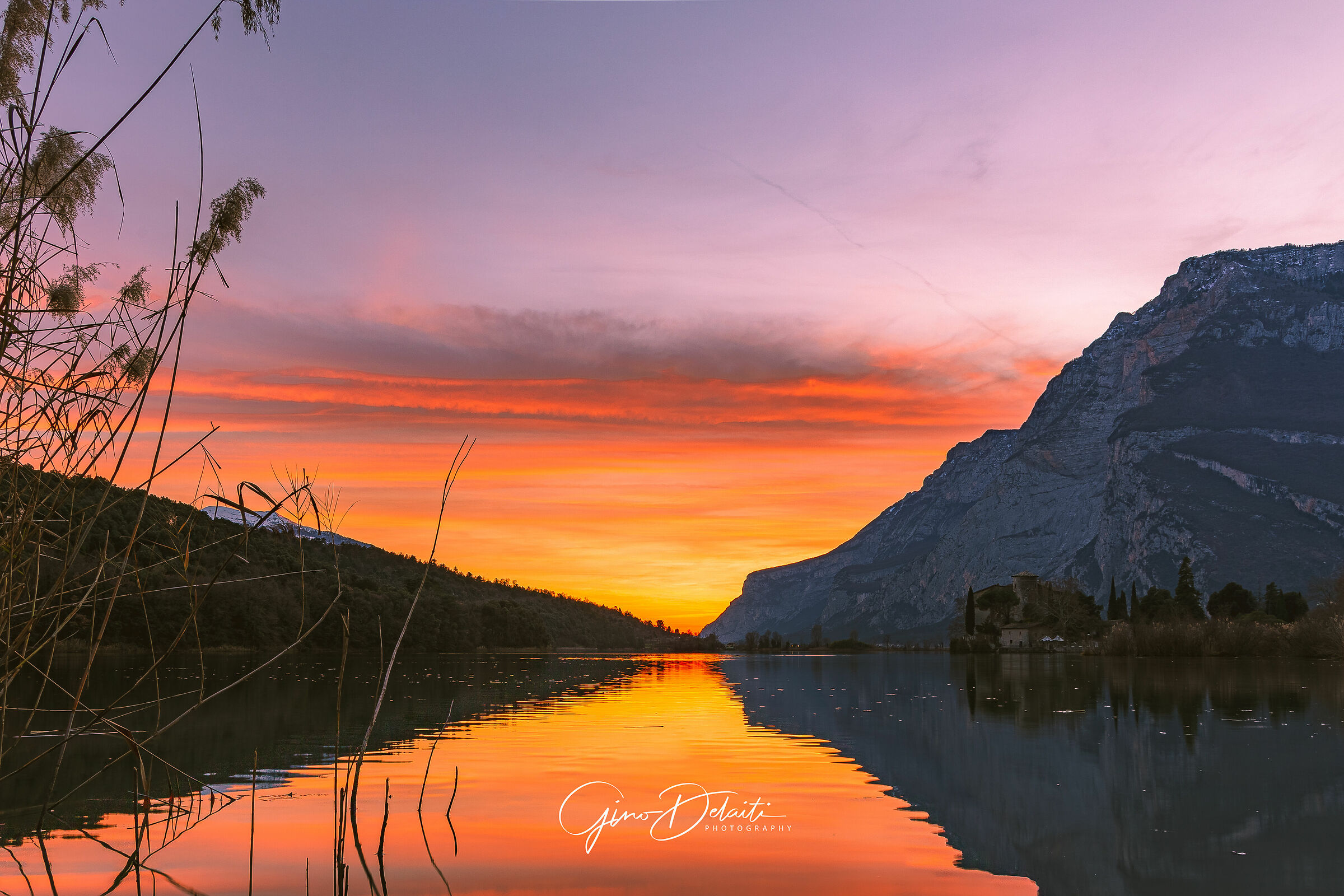 Castel Toblino sunset
