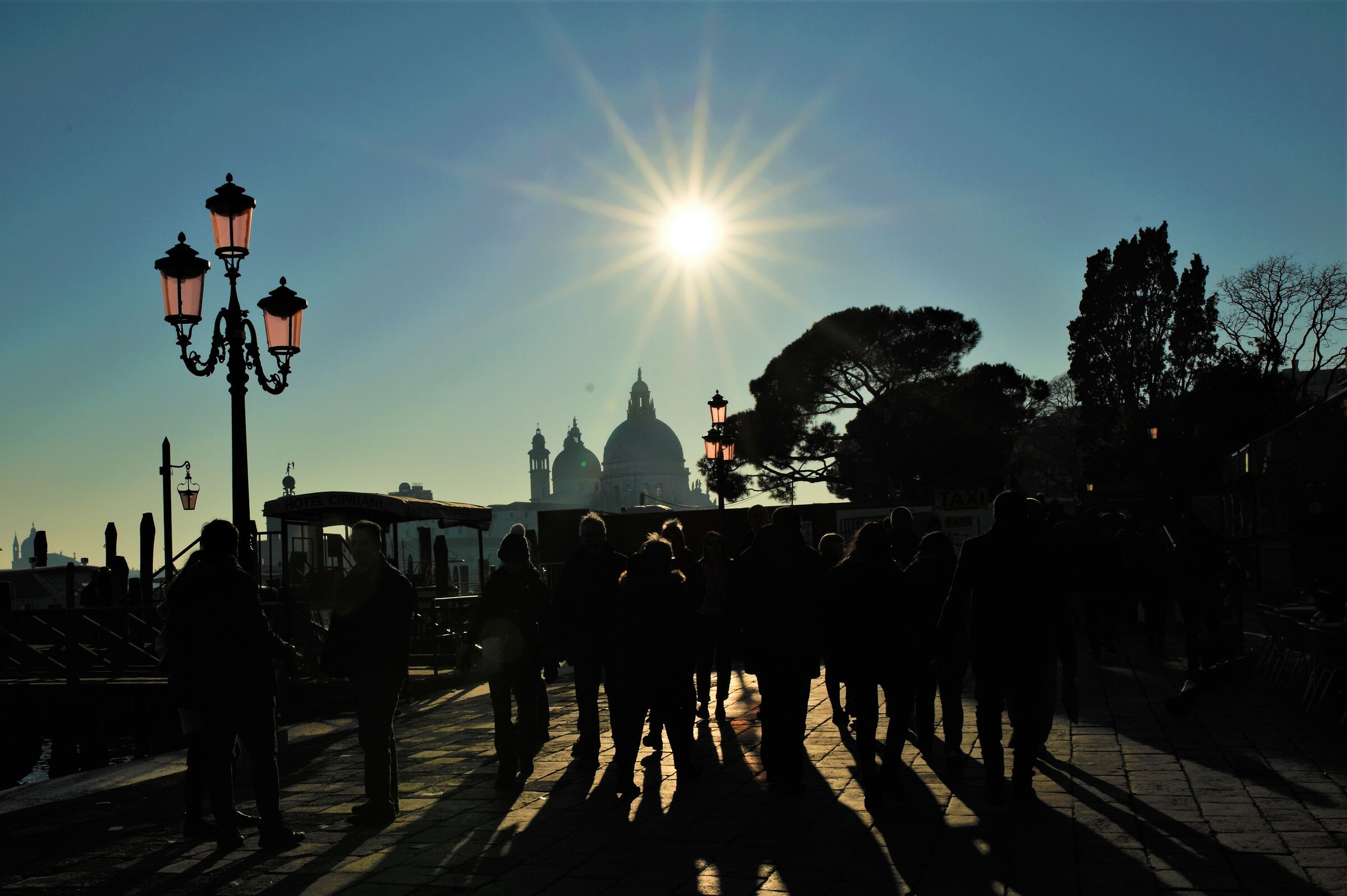 Tramonto su un mondo...