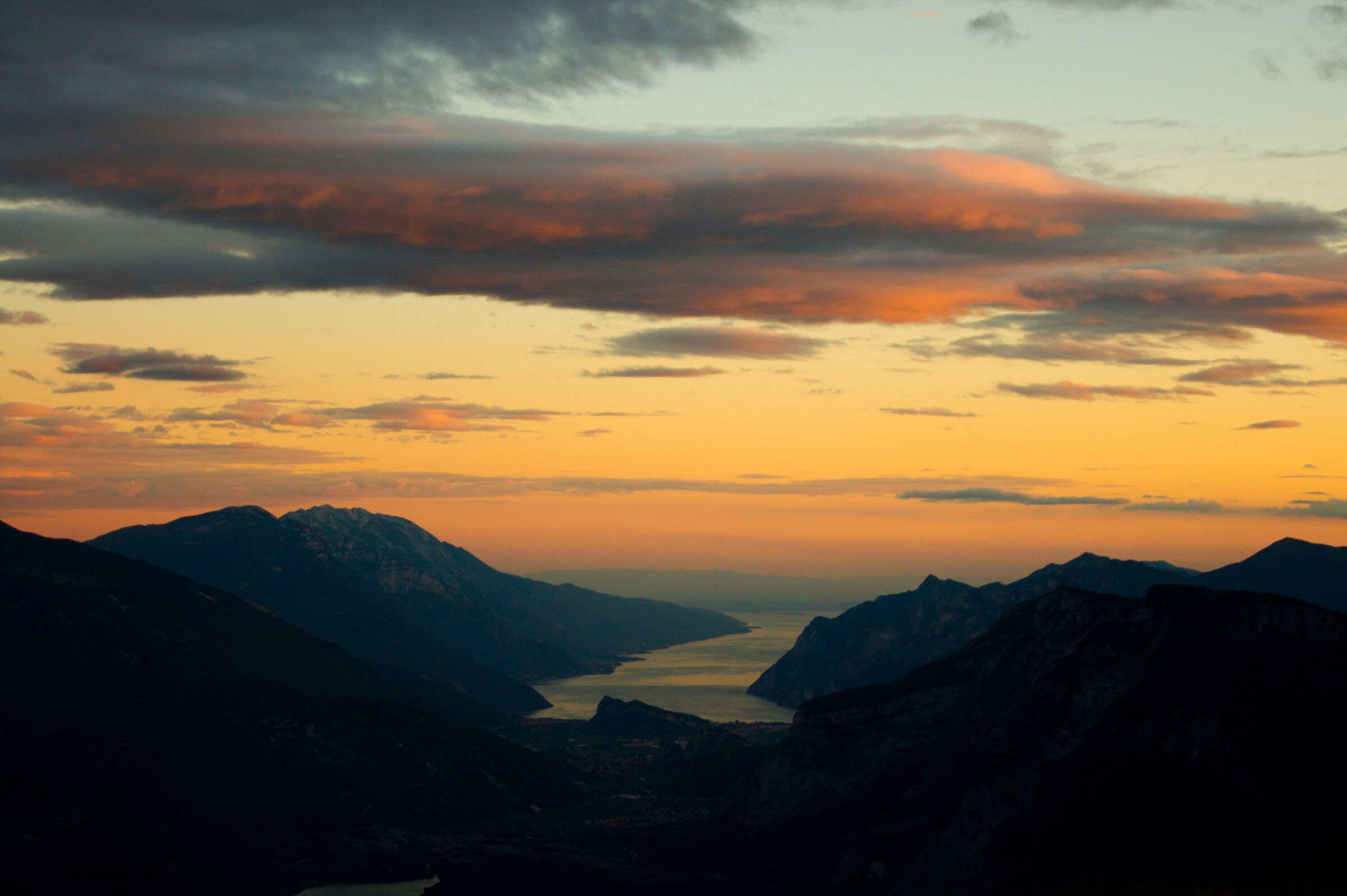 Sunset Lake Garda