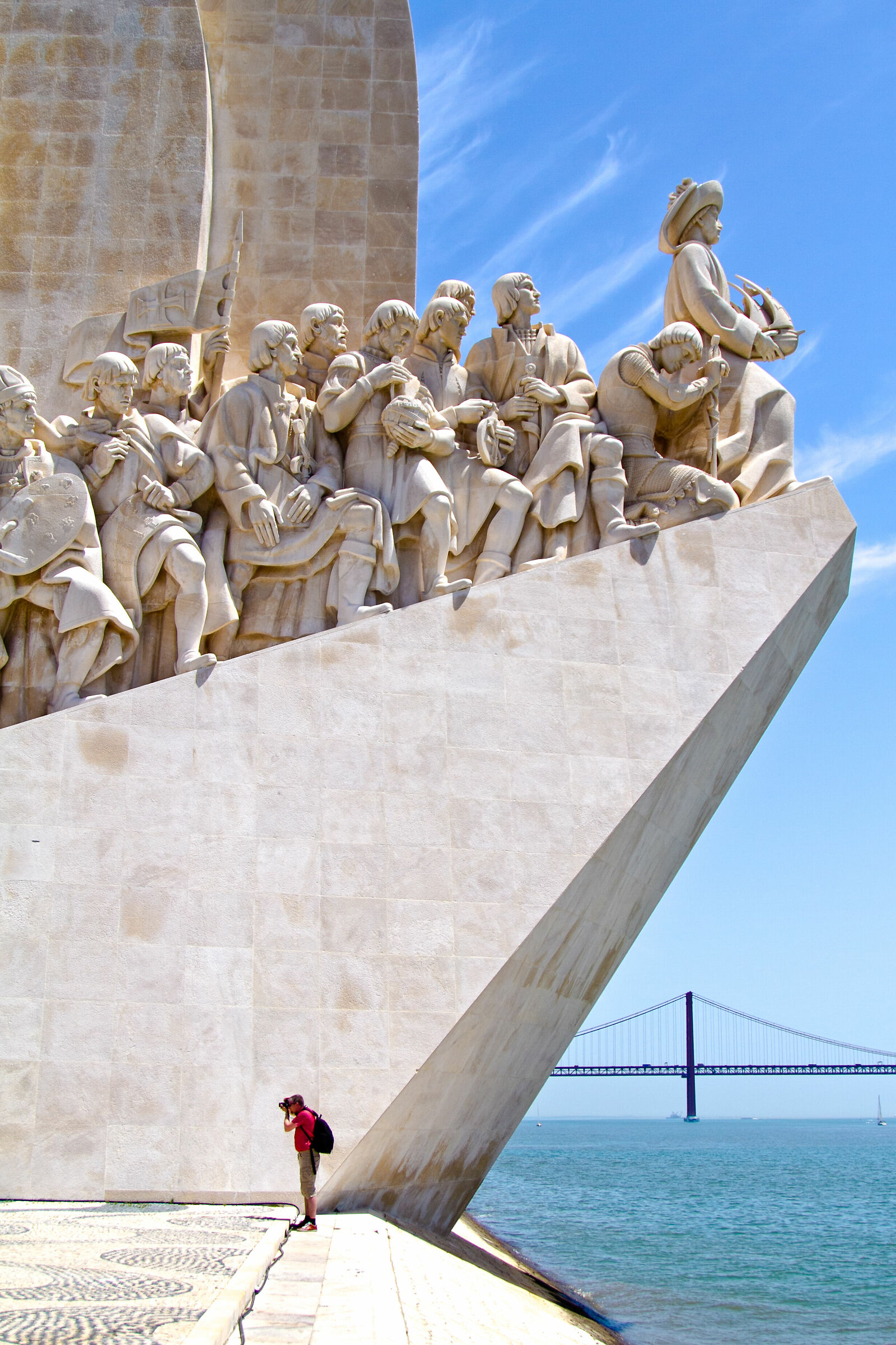 Monument to explorers