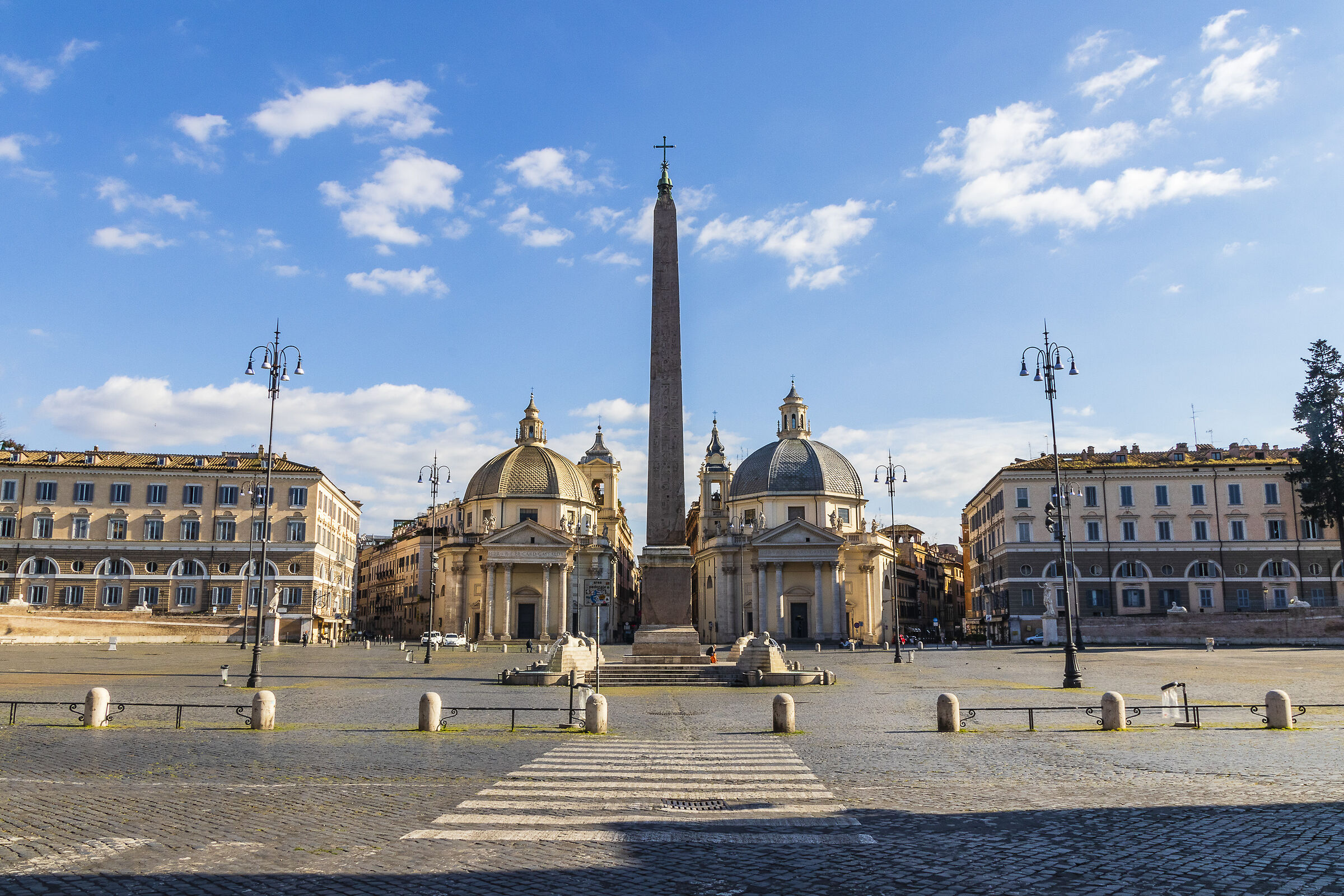 Once upon a time there was a crowd...