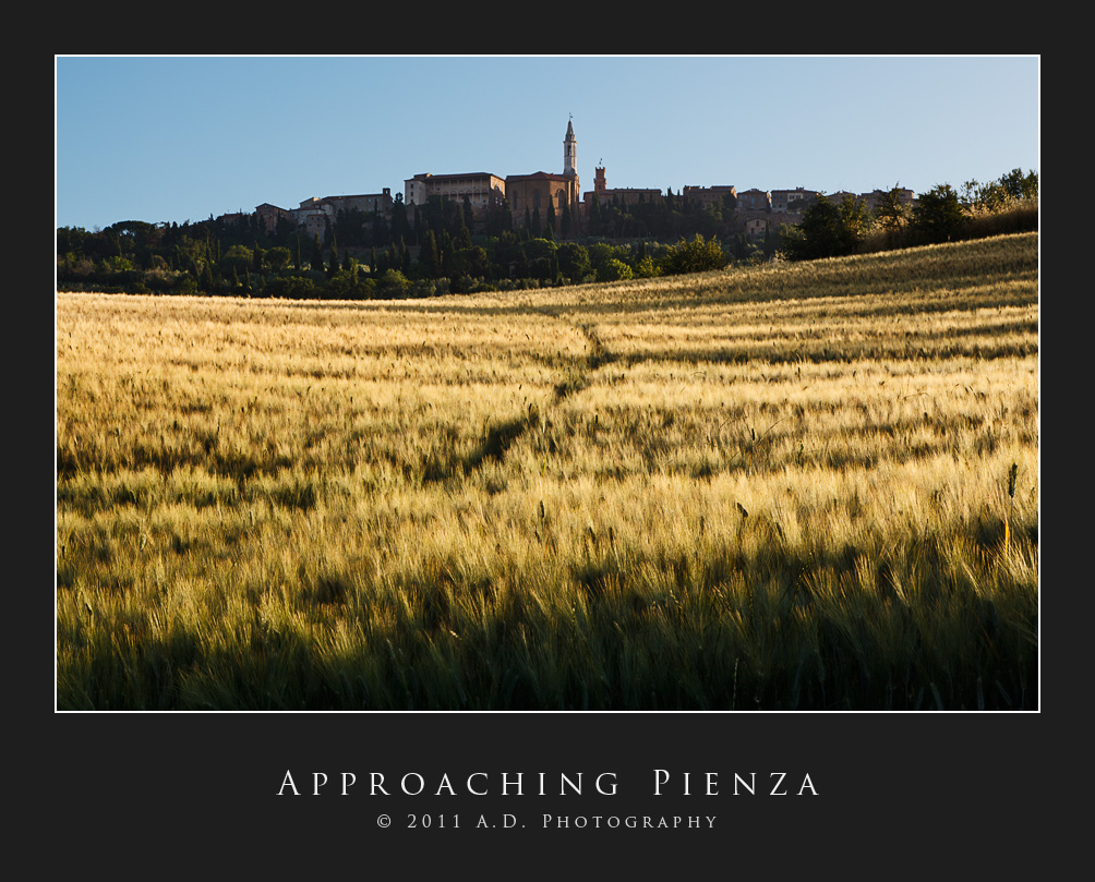 Approaching Pienza