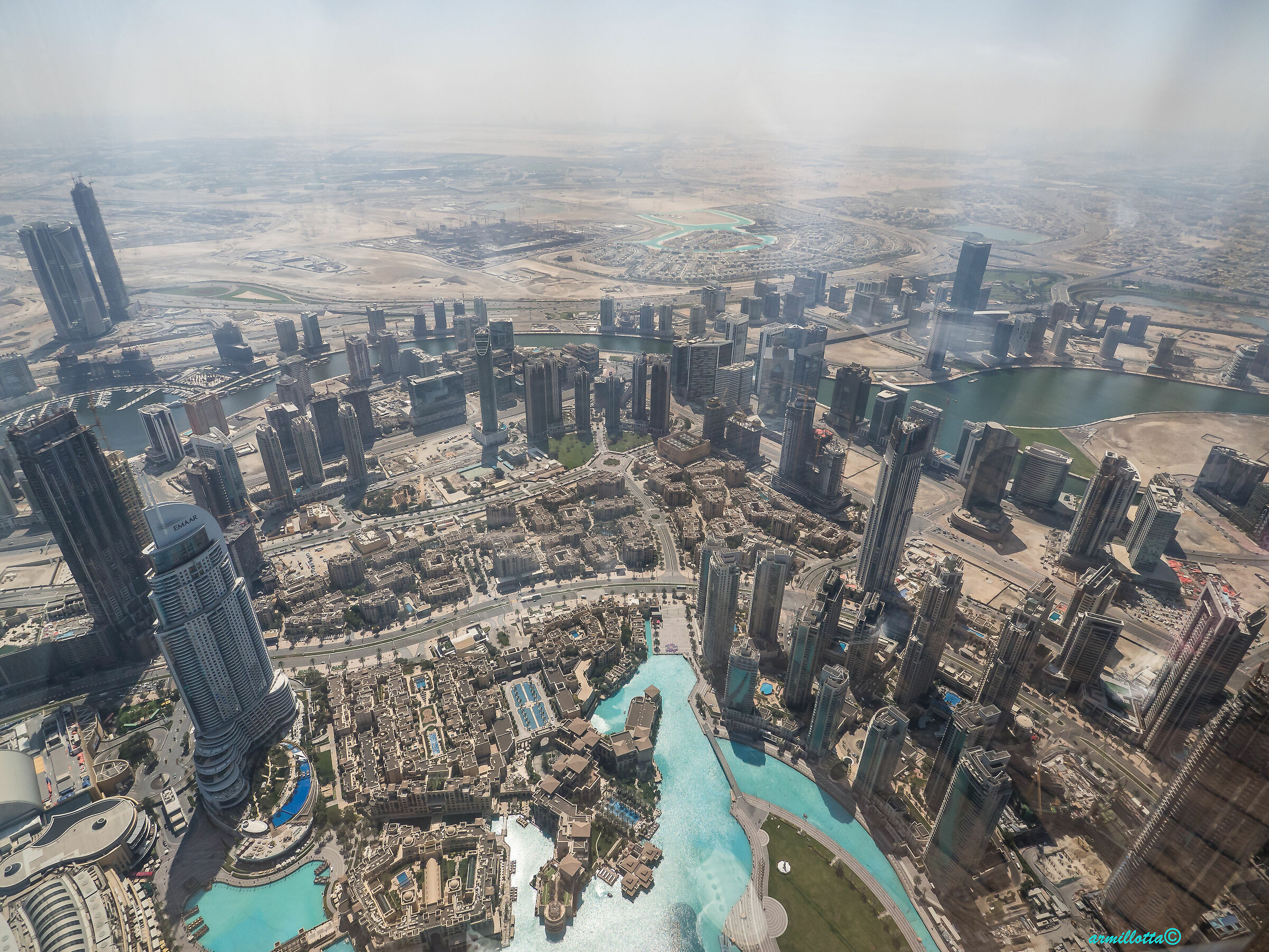Skyline Dubai dagli 830 metri del Burj Khalifa
