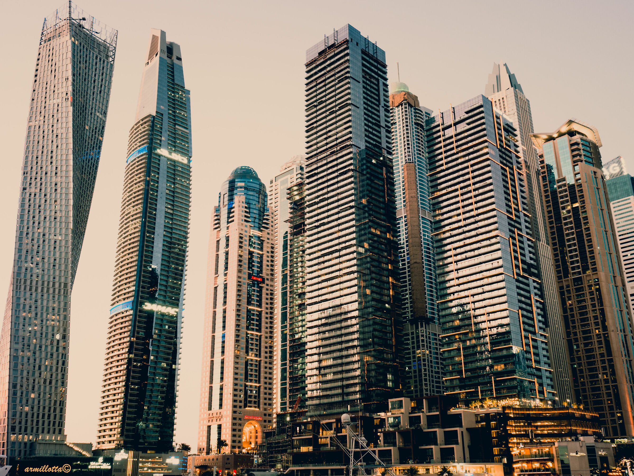 Dubai Marina 2 skyline