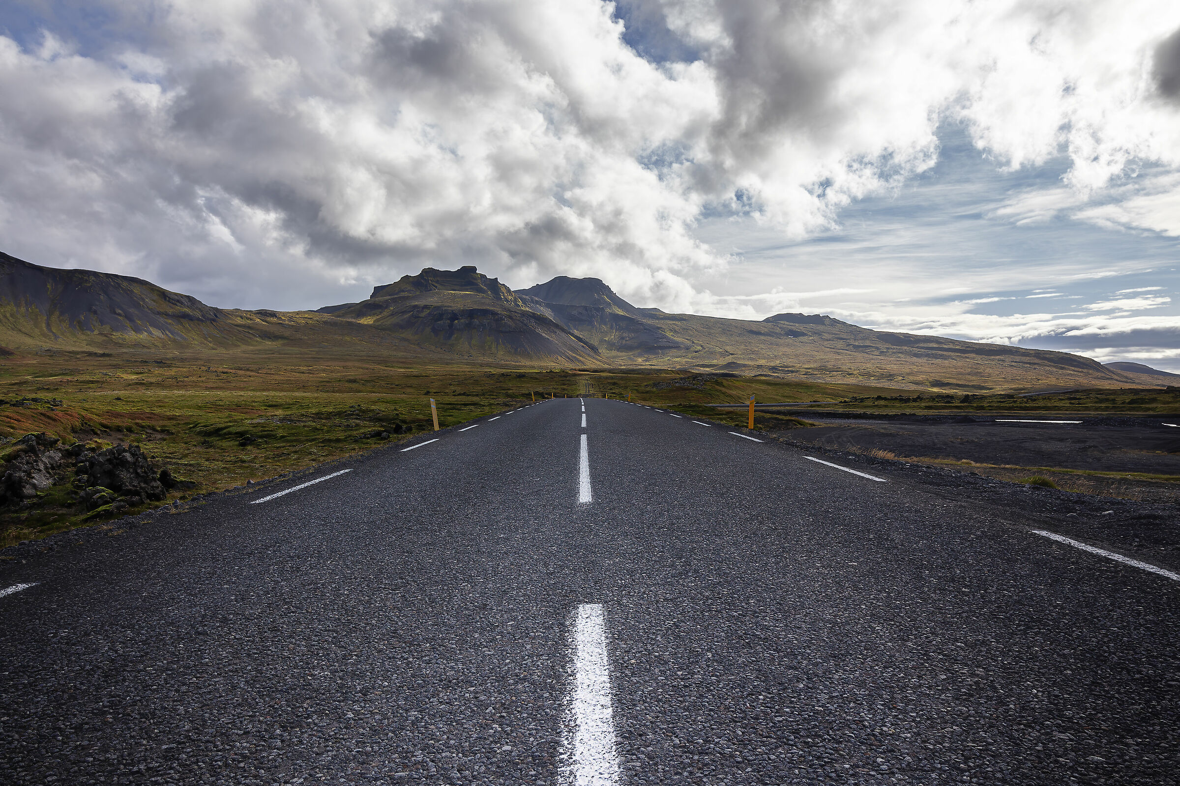 Strada islandese