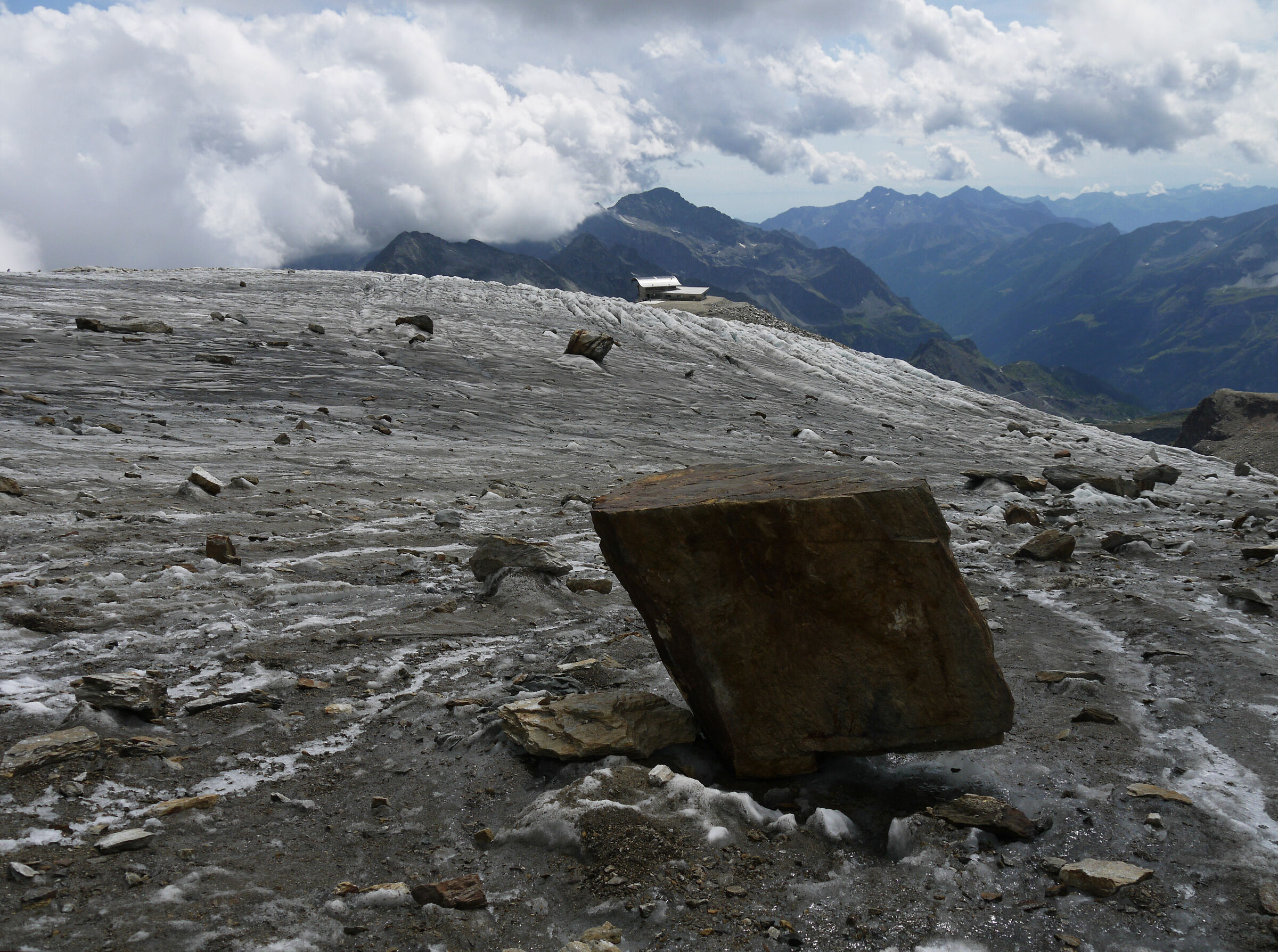 Indren Glacier, August 2012