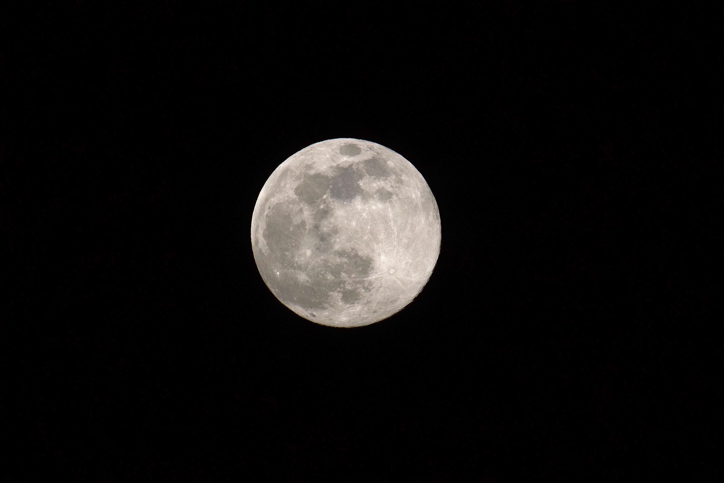 Super Luna  del 7 4 2020