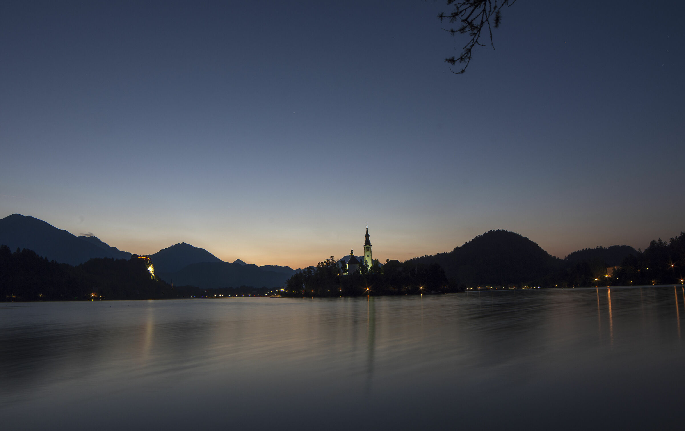alba a Bled nikon 16-80 f 2,8-4