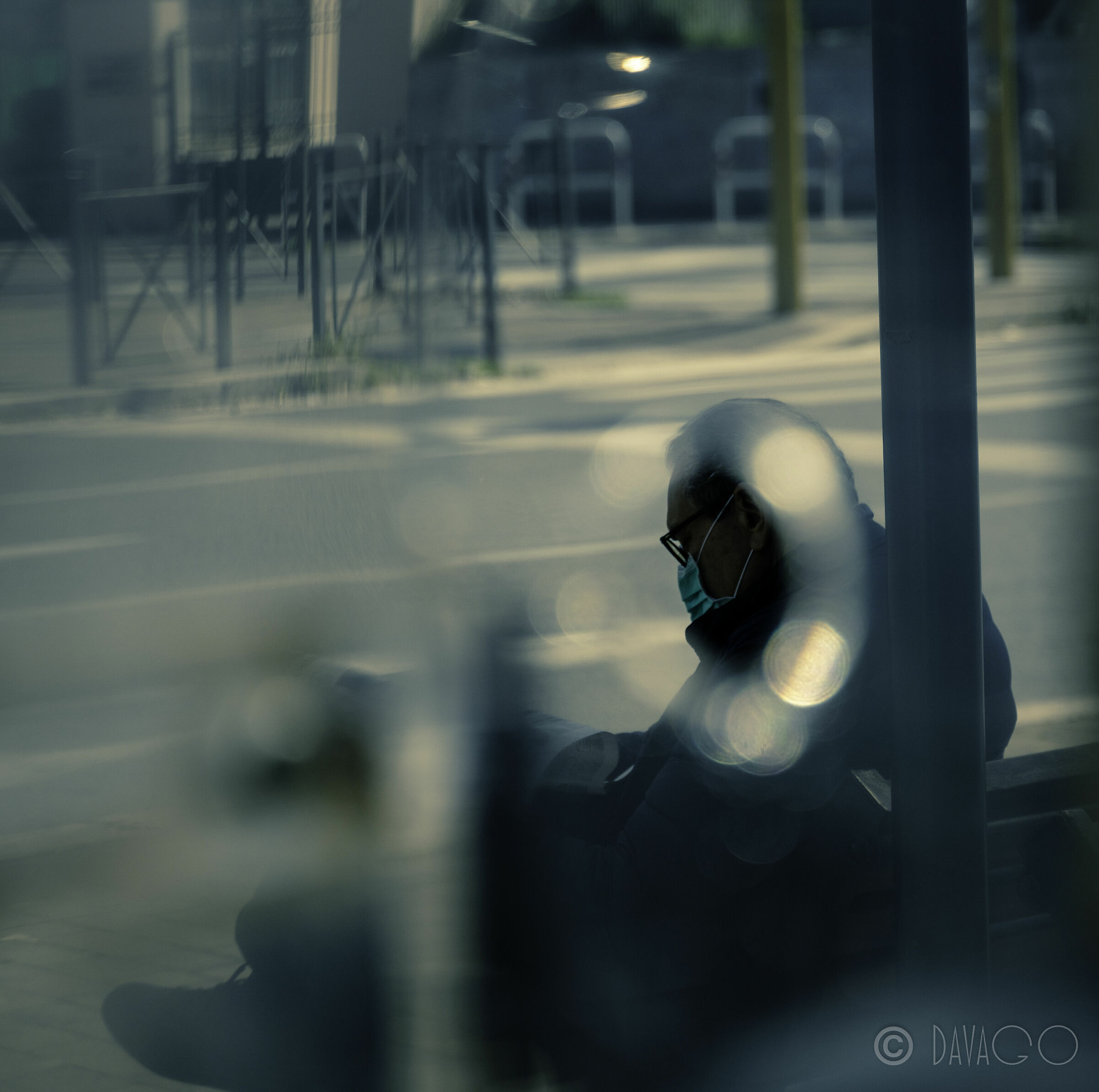 Attendere