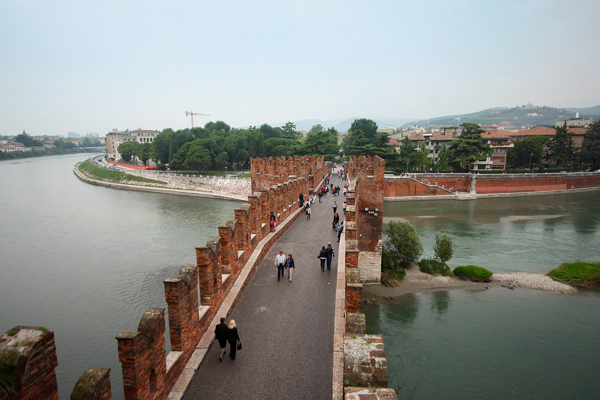 Verona Ponte Castel Vecchio