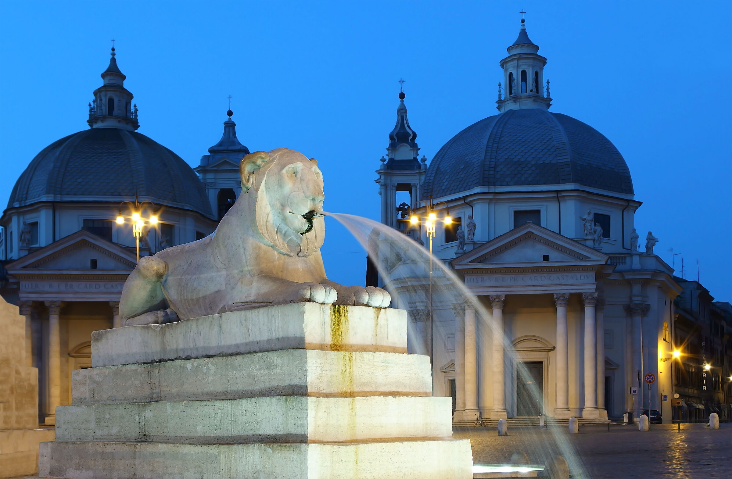 Fontana dei leoni
