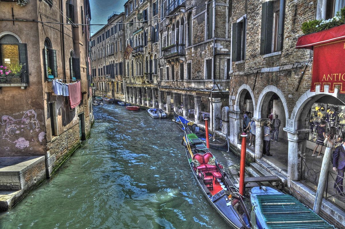 Venezia vista su canale