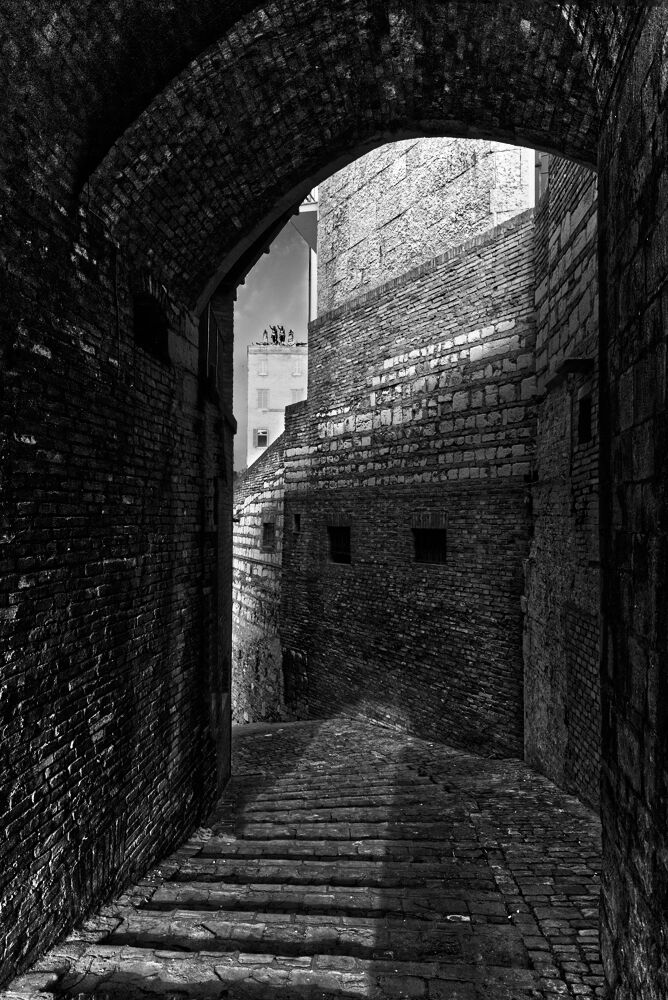 For the alleys of Ancona