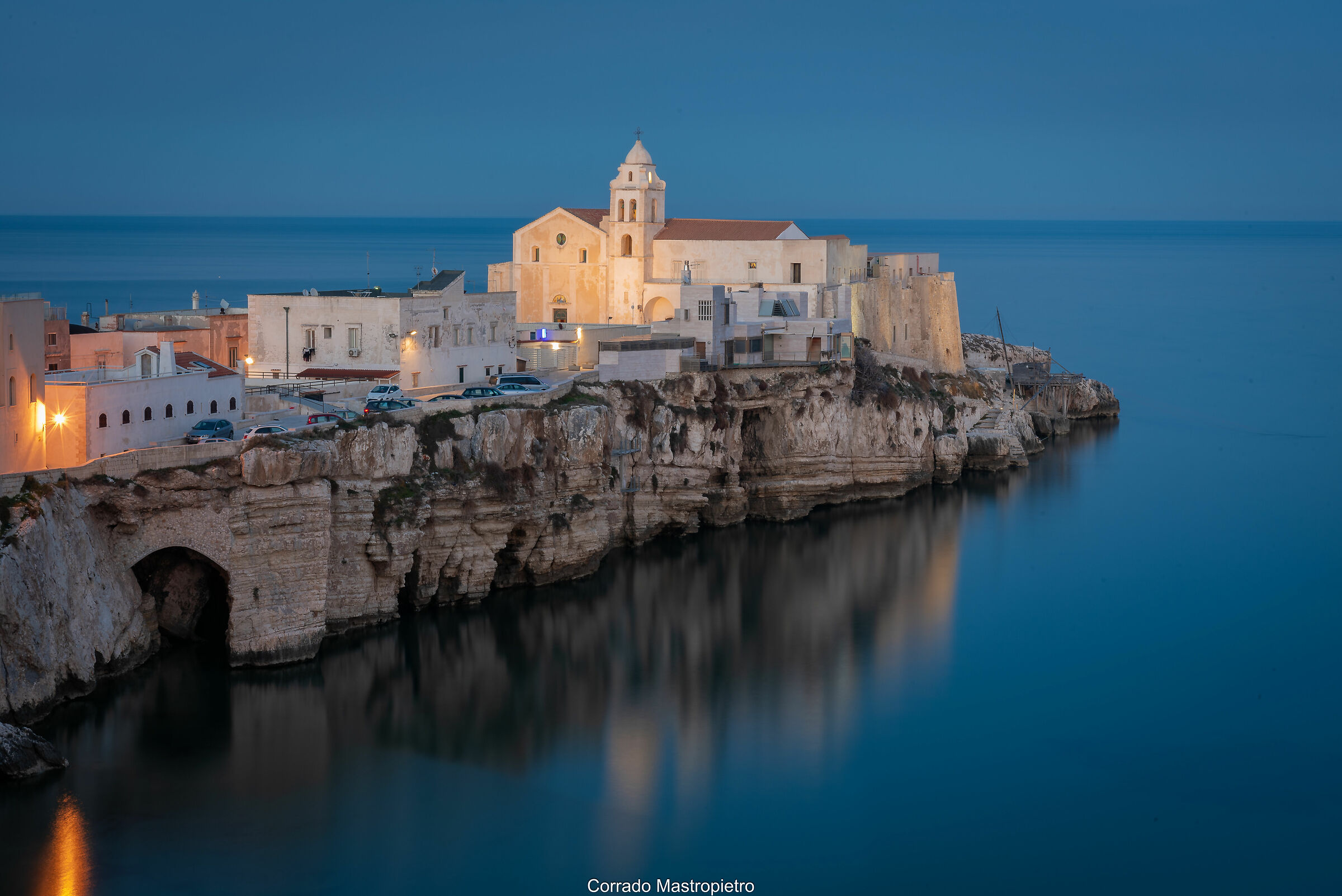 Scorcio del centro storico di Vieste.