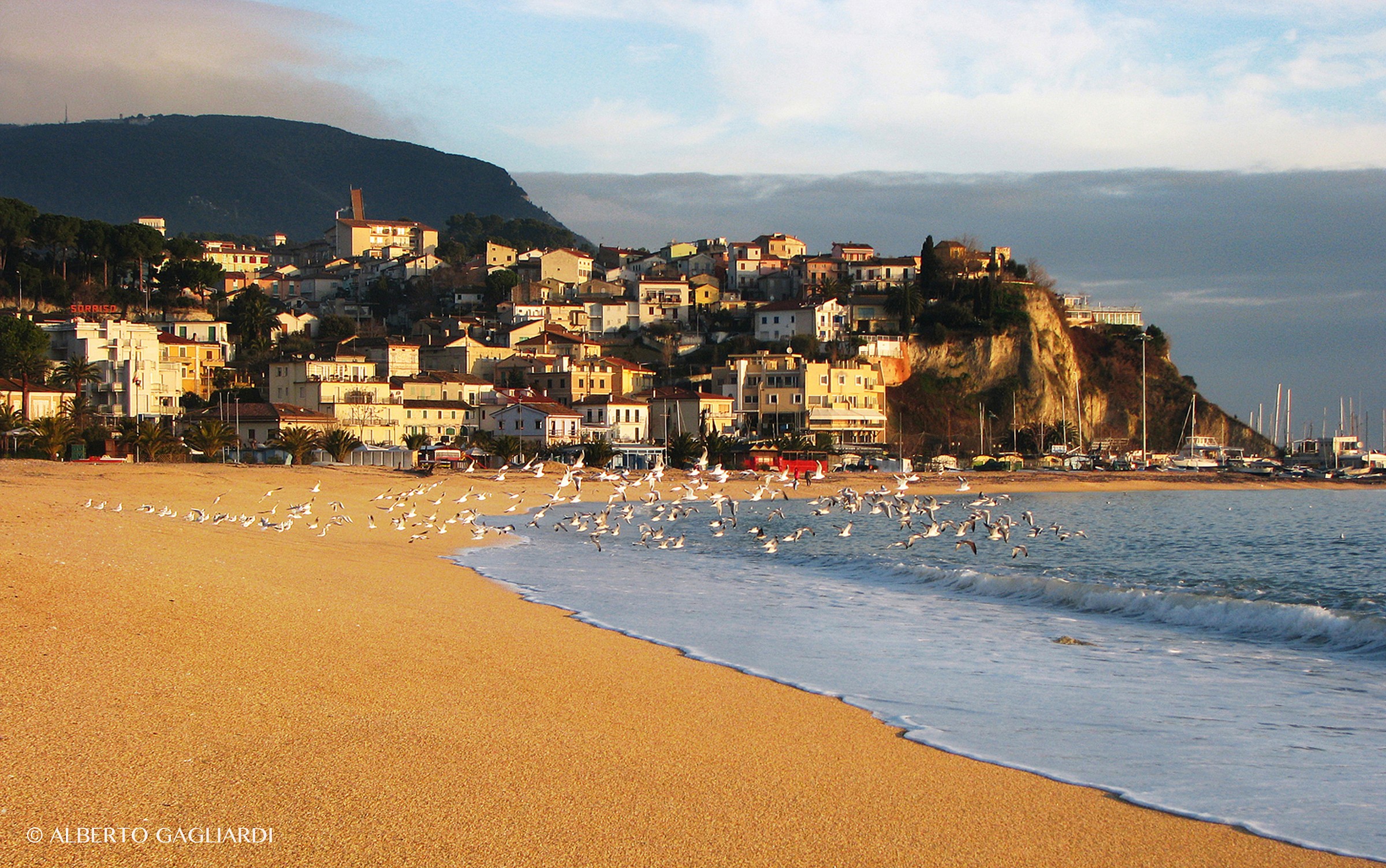 L'Alba  invernale di Numana
