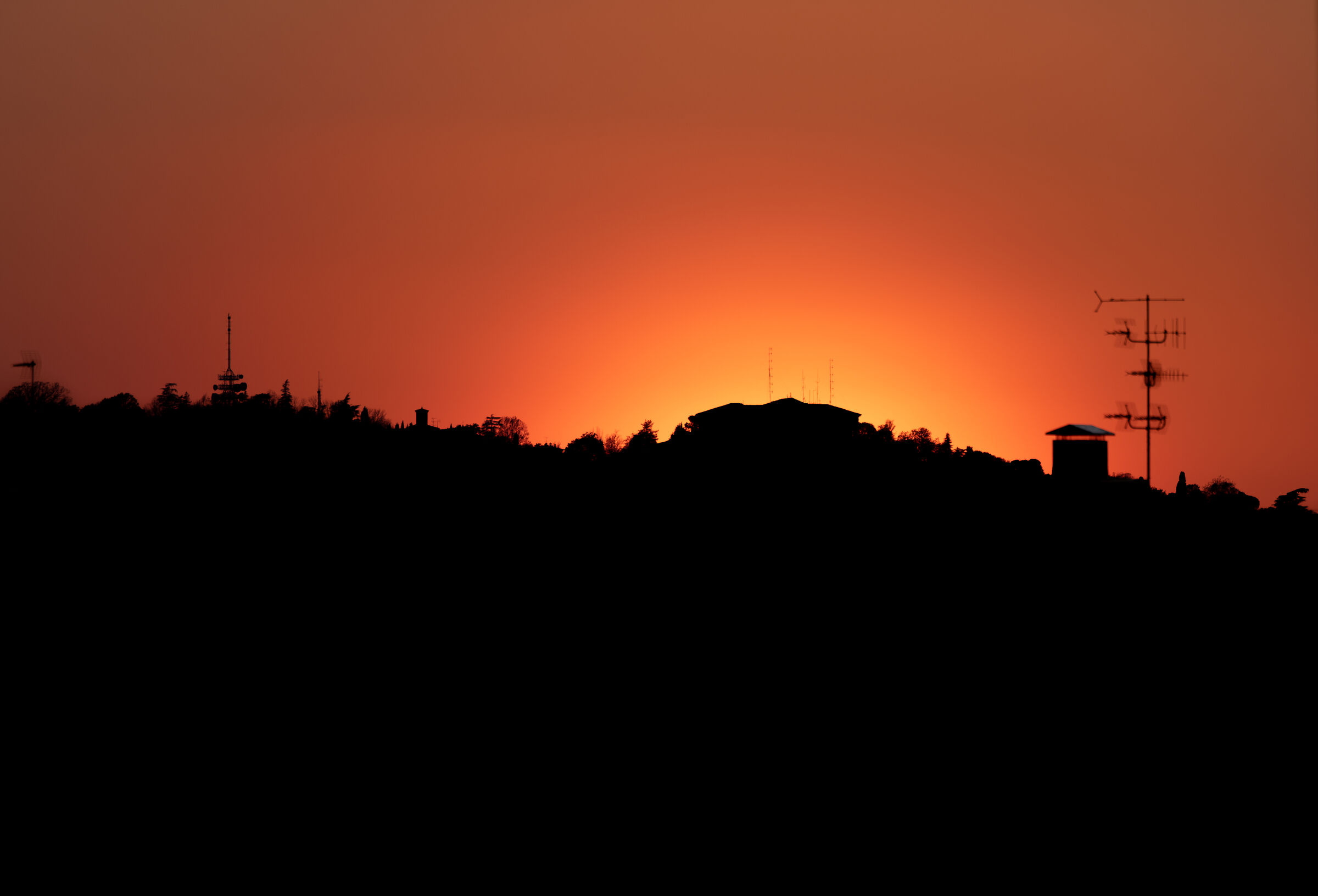 Tramonto sui colli di Bologna-Villa Aldini, Osservanza