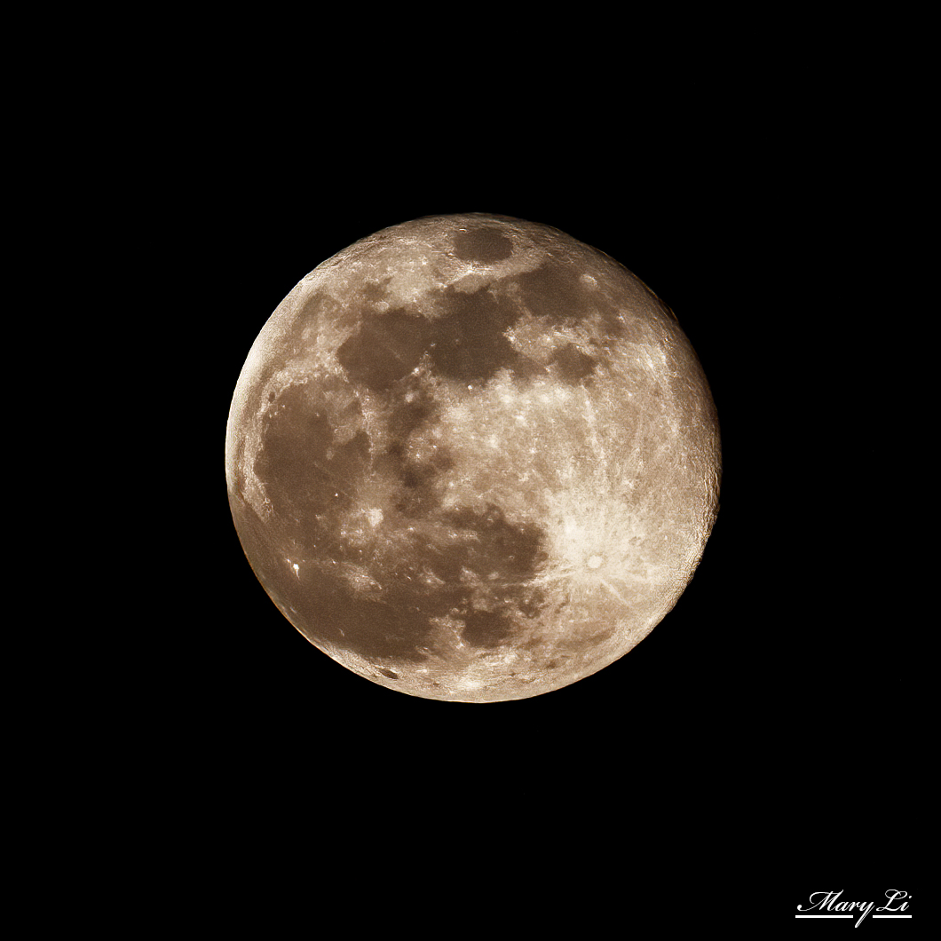 Moon, New10