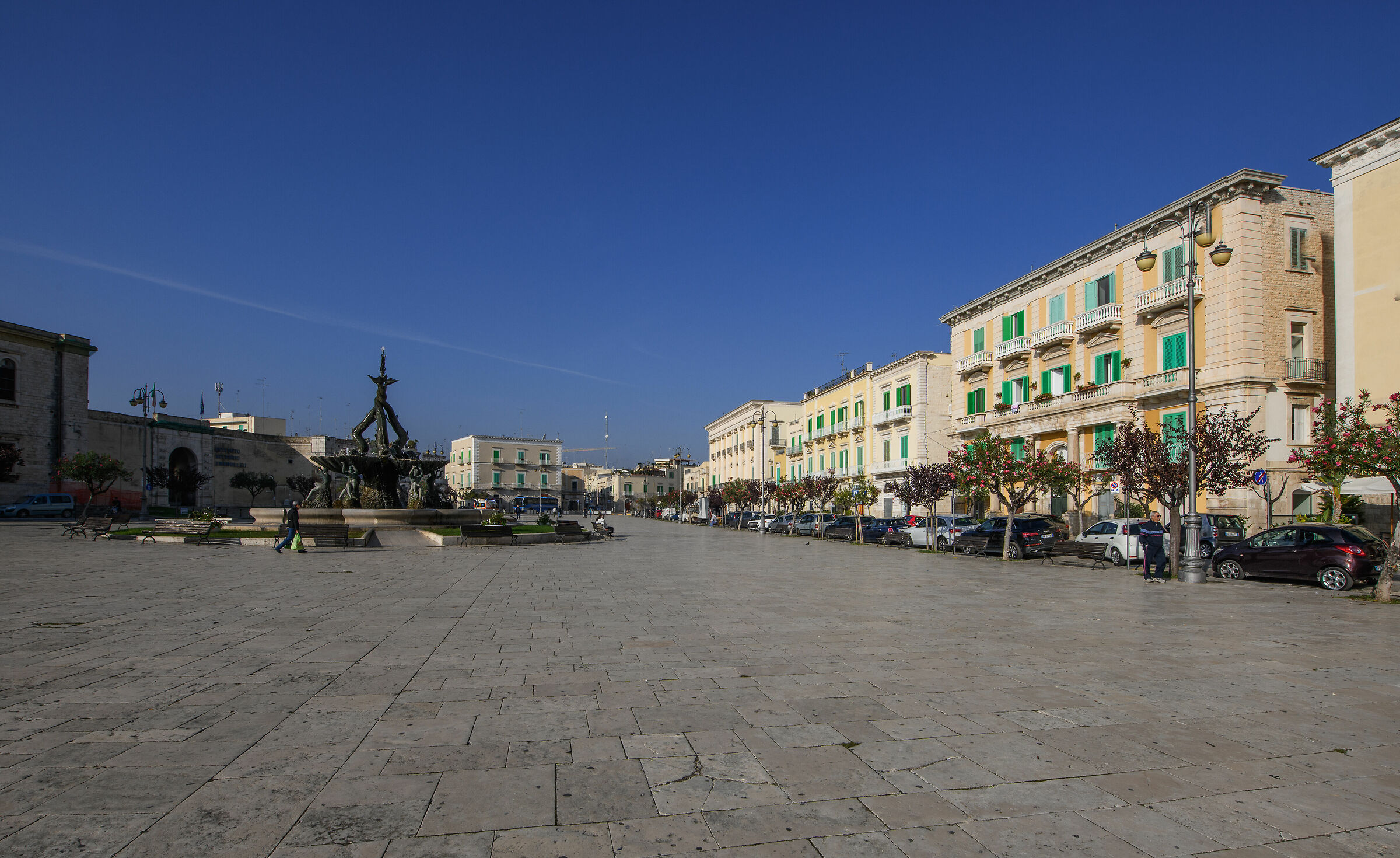 Squares of Italy-Giovinazzo (Ba), P.za Vitt.Emanuele 2nd