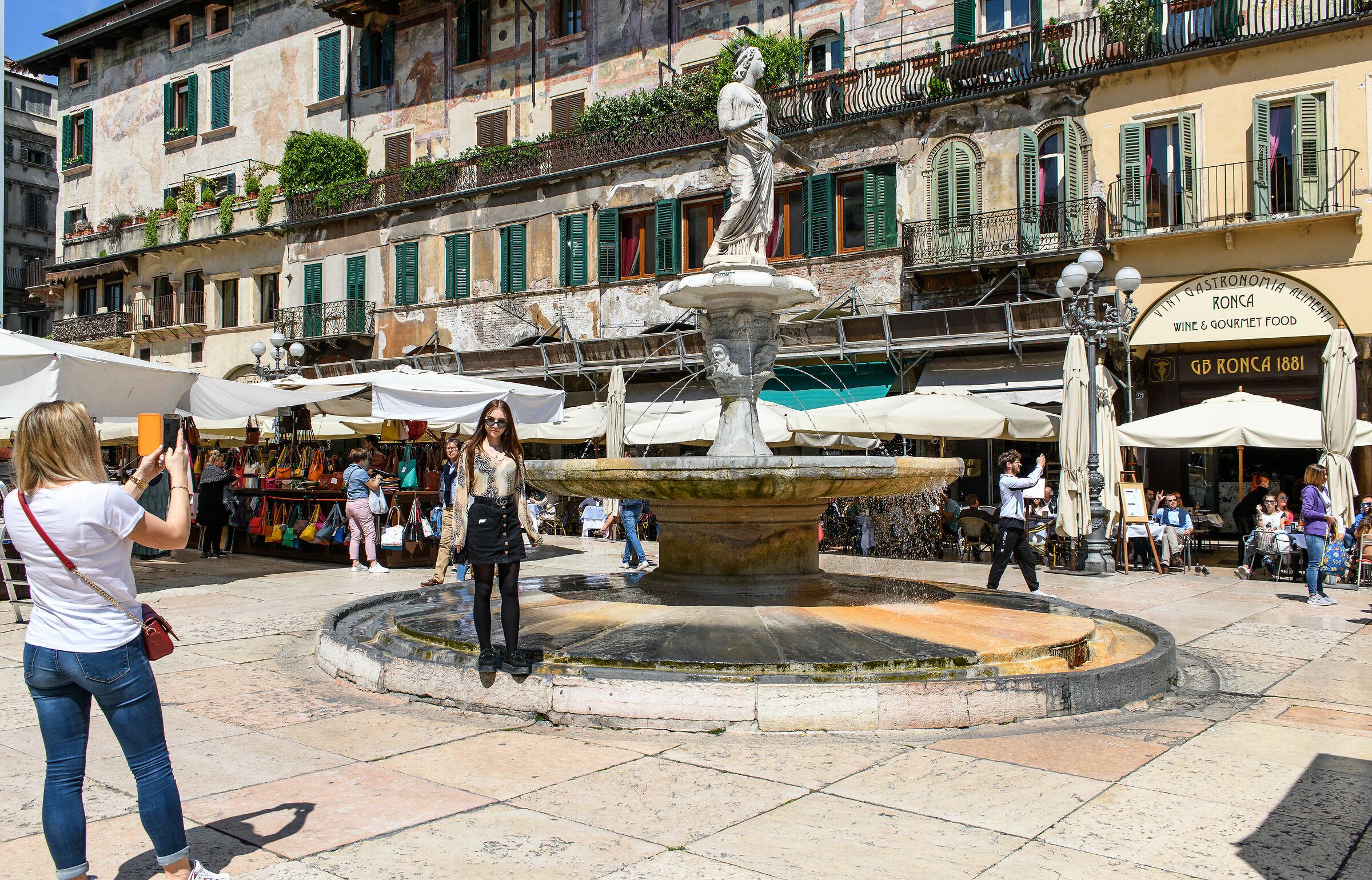 Squares of Italy-Verona, Piazza delle Erbe