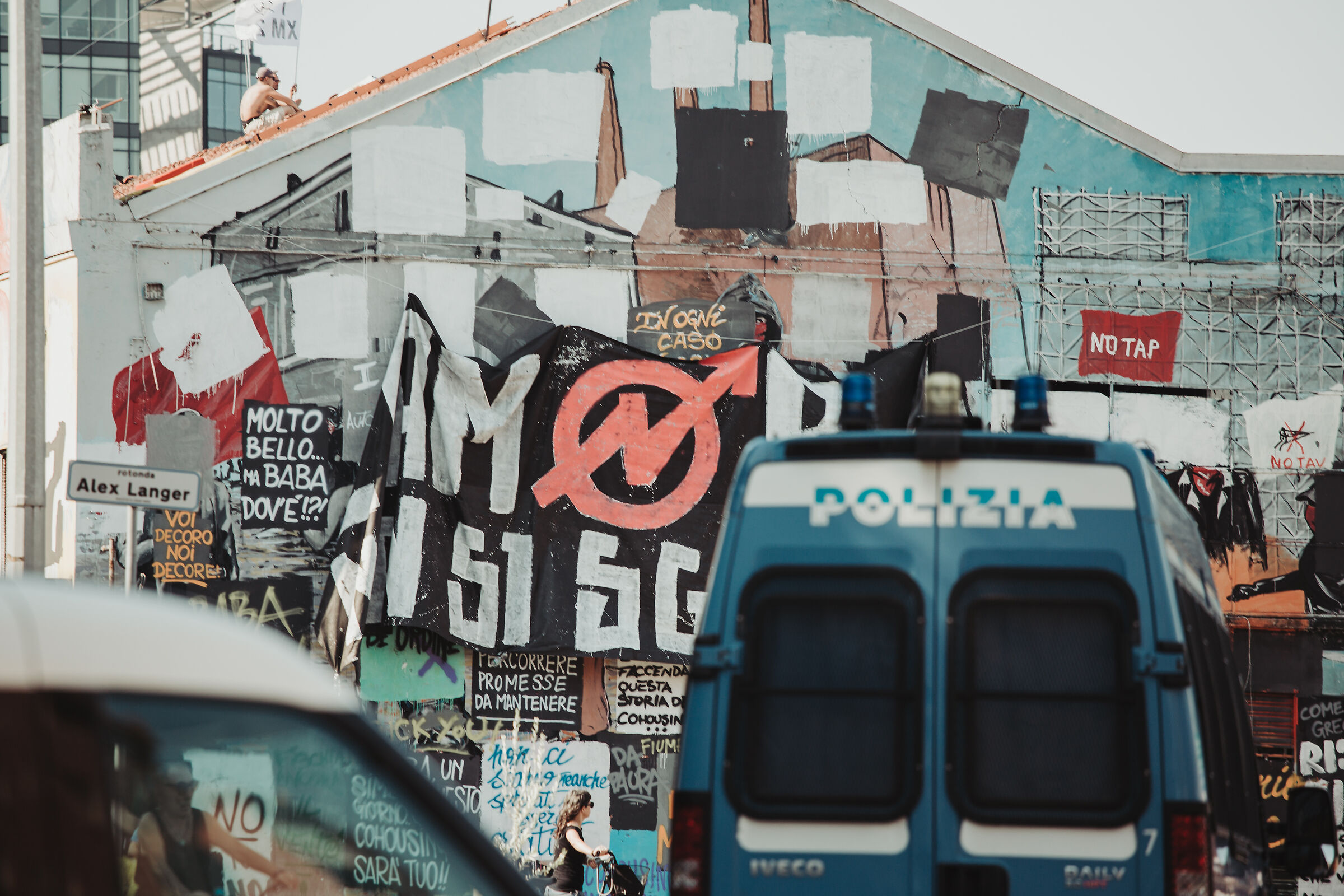 XM24 eviction, Bologna