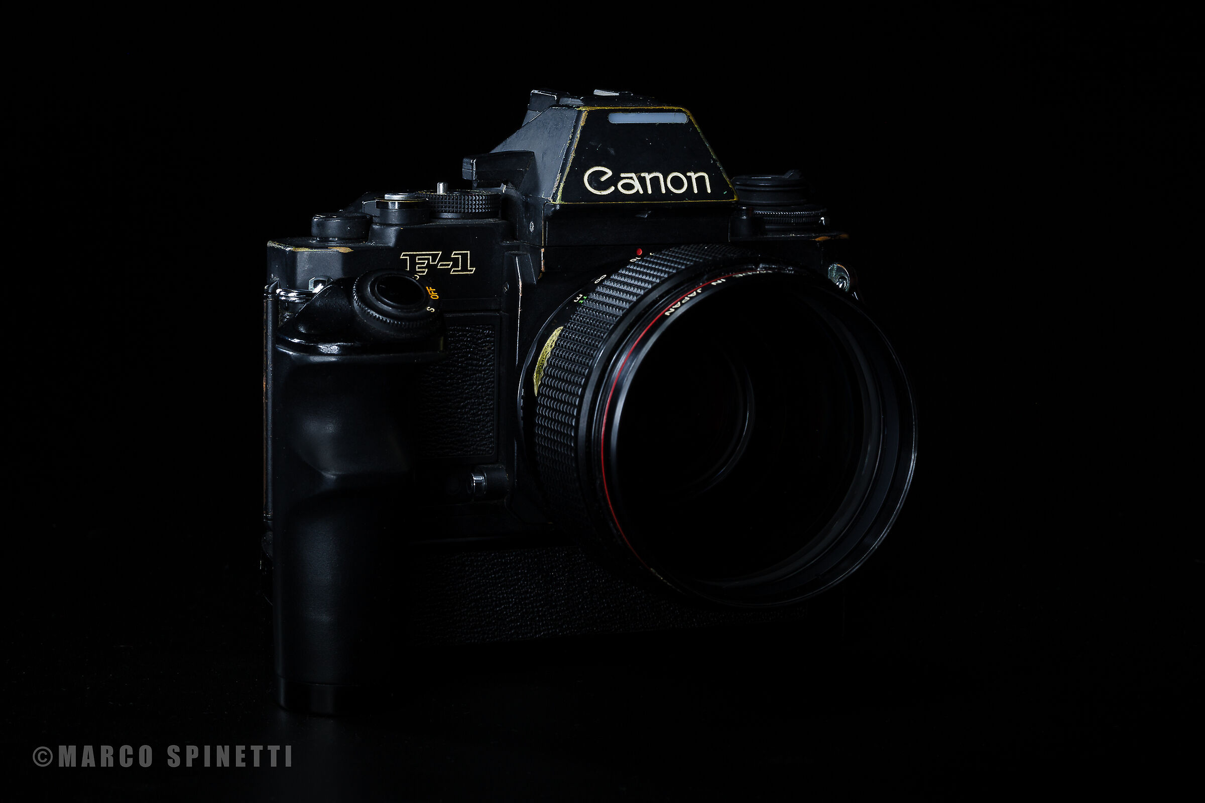 Light Painting trials ... Canon F1 New