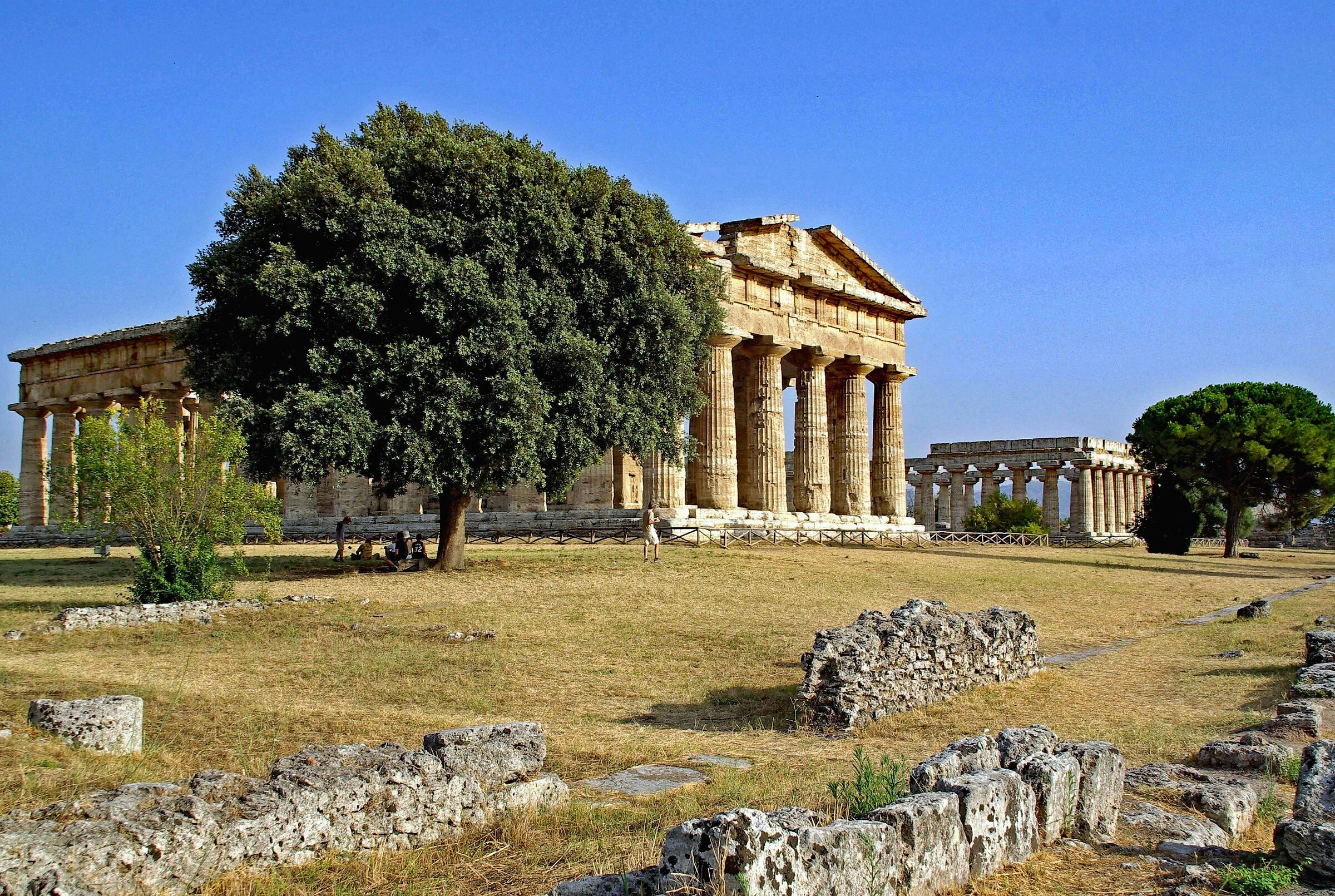 Paestum: Templi dorici (vi-v sec.  a.c.)