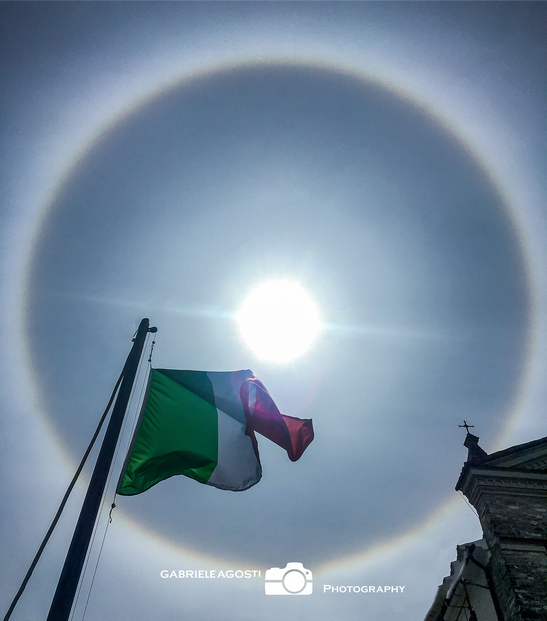 Corona anche sul sole...