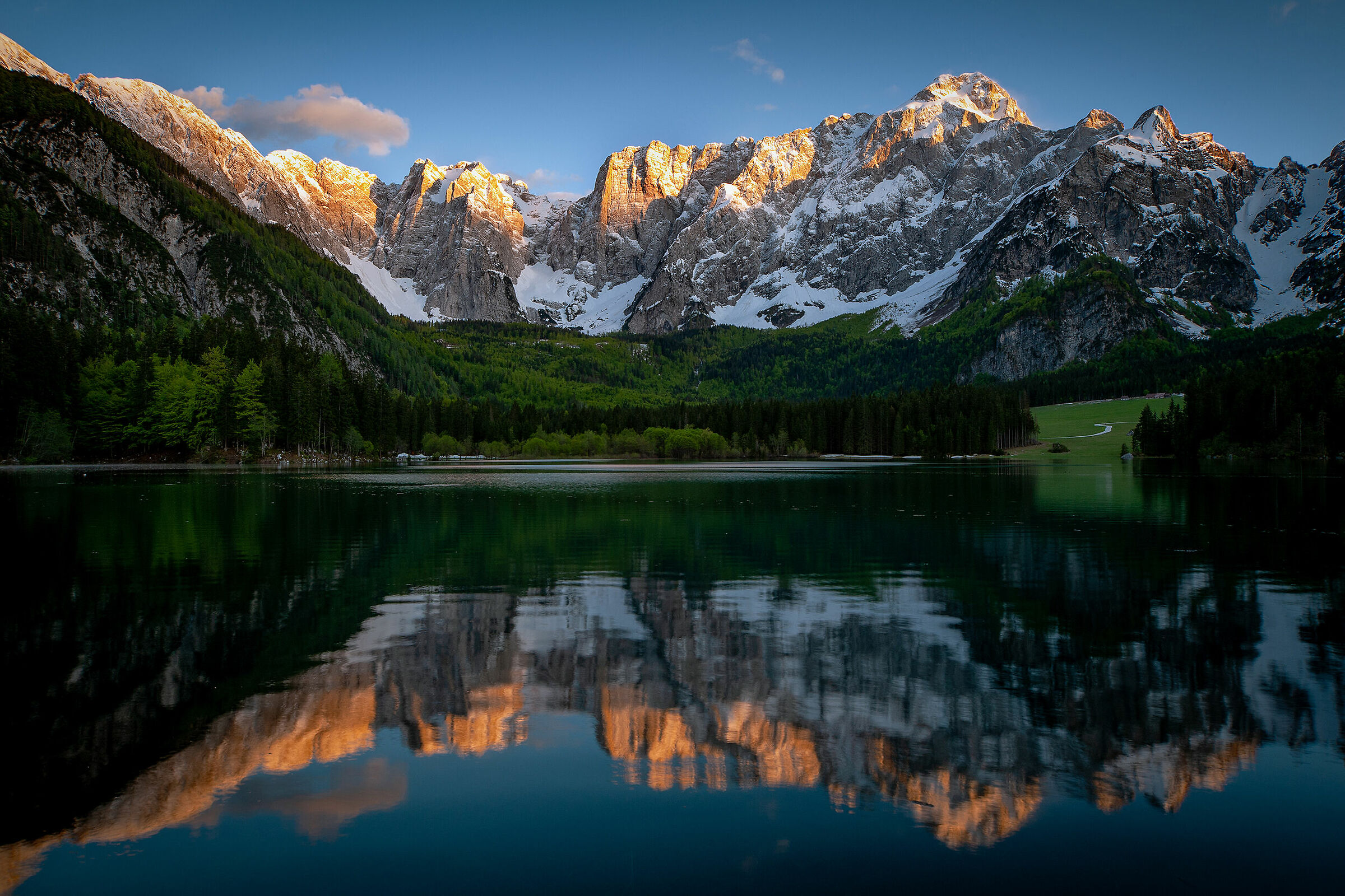 Lago sup. di Fusine - Alpi Giulie - Italy