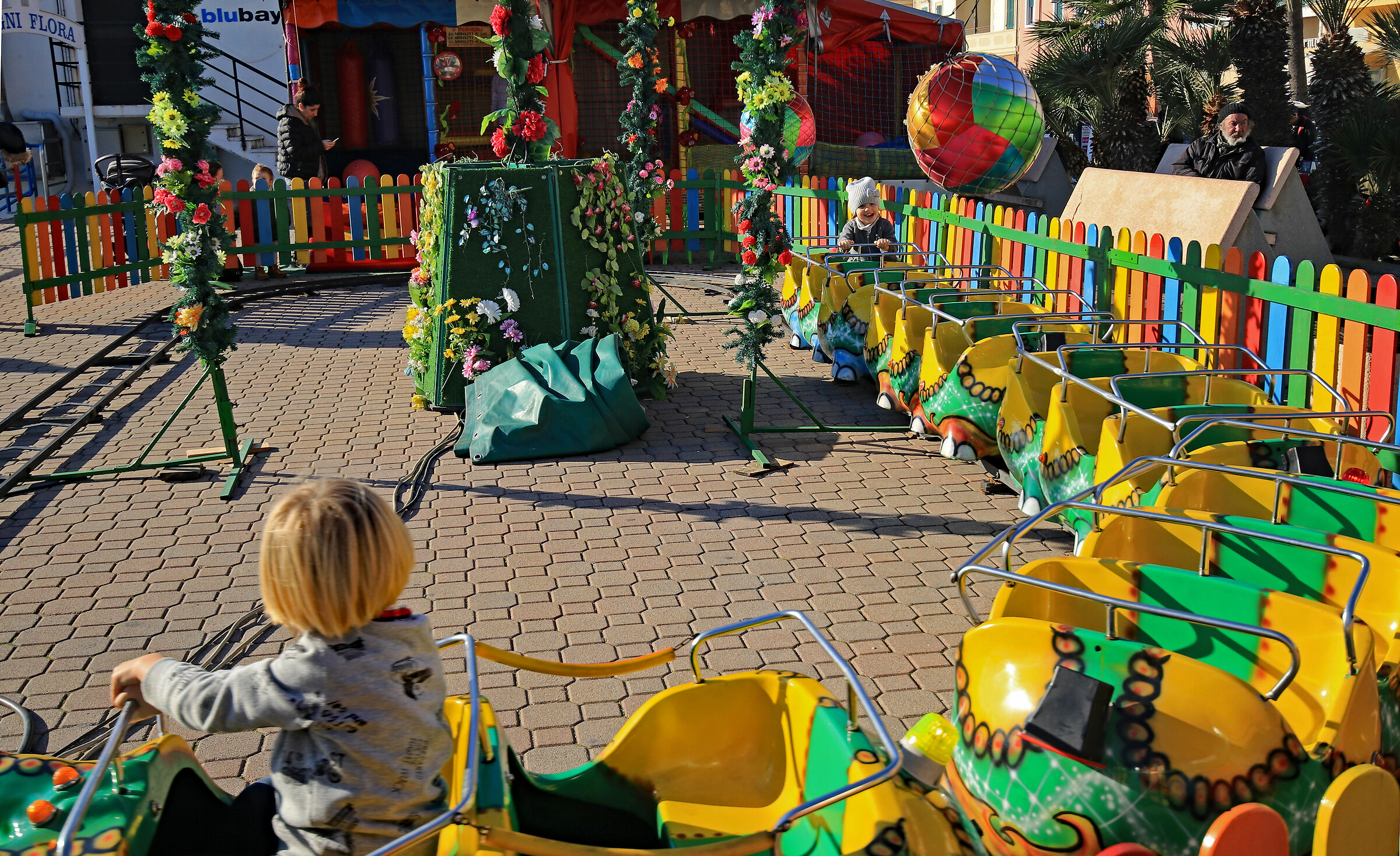 Games on the Ligurian waterfront