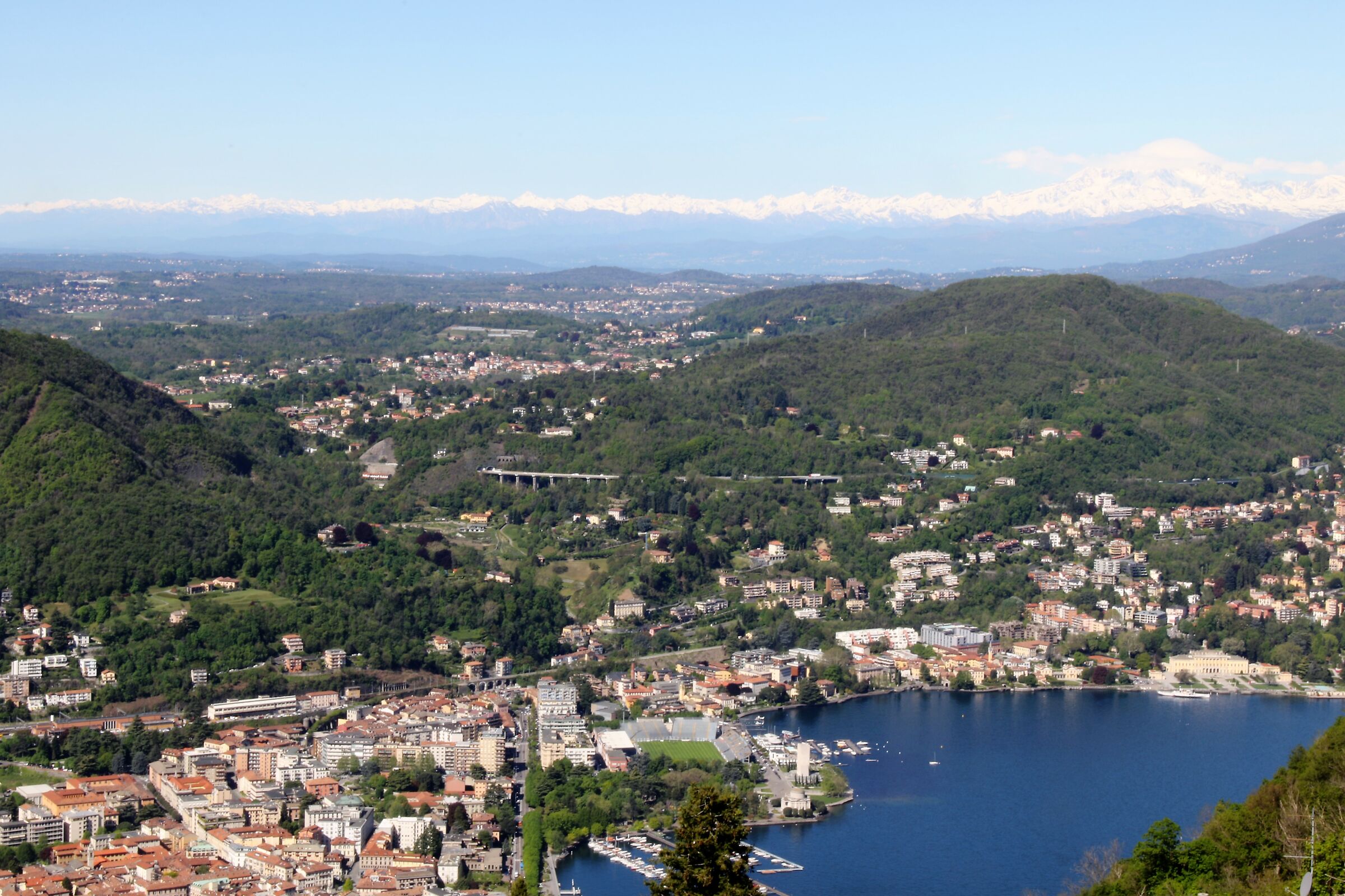 Como vista da brunate