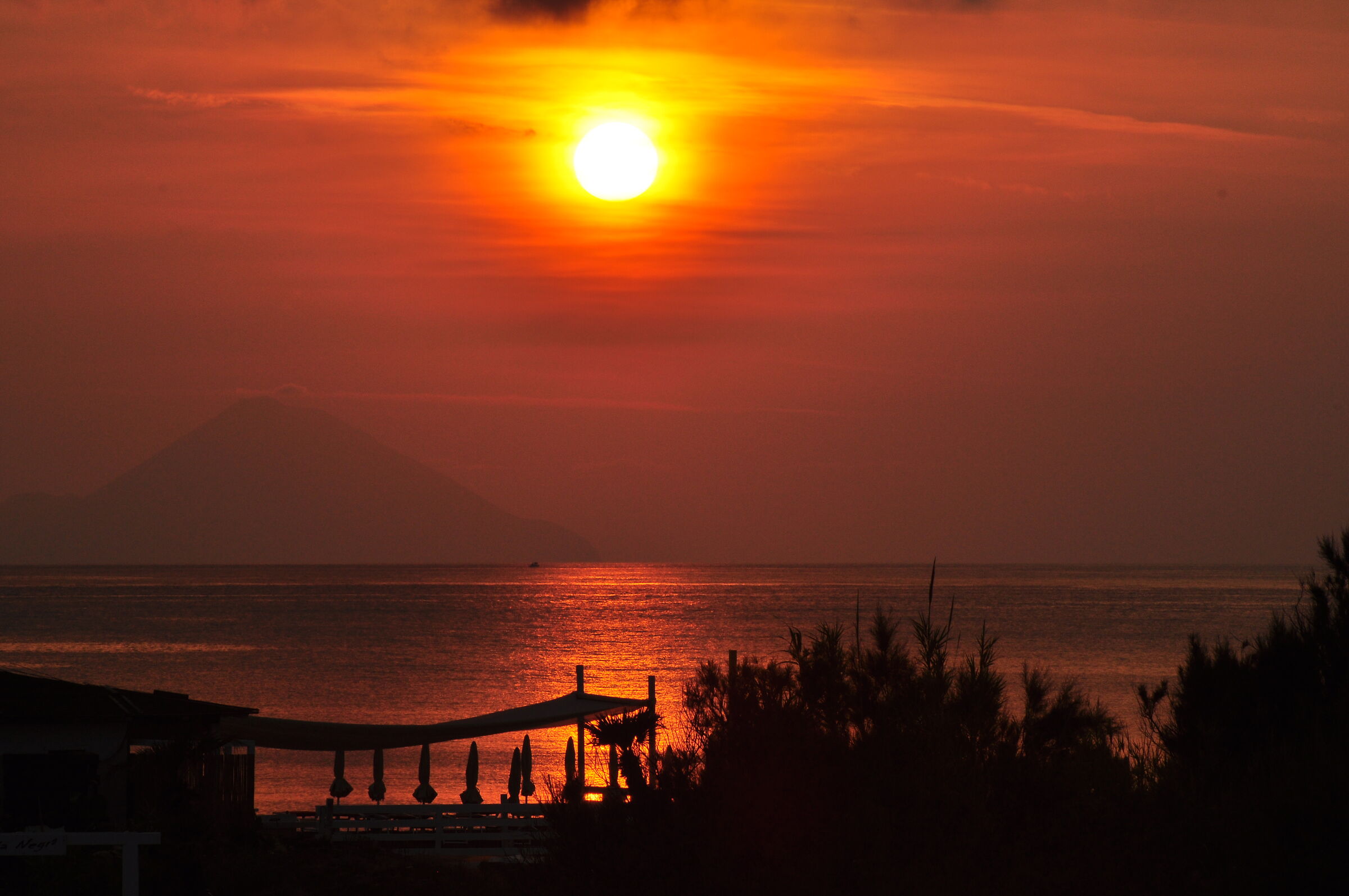 Tramonto a Vulcano