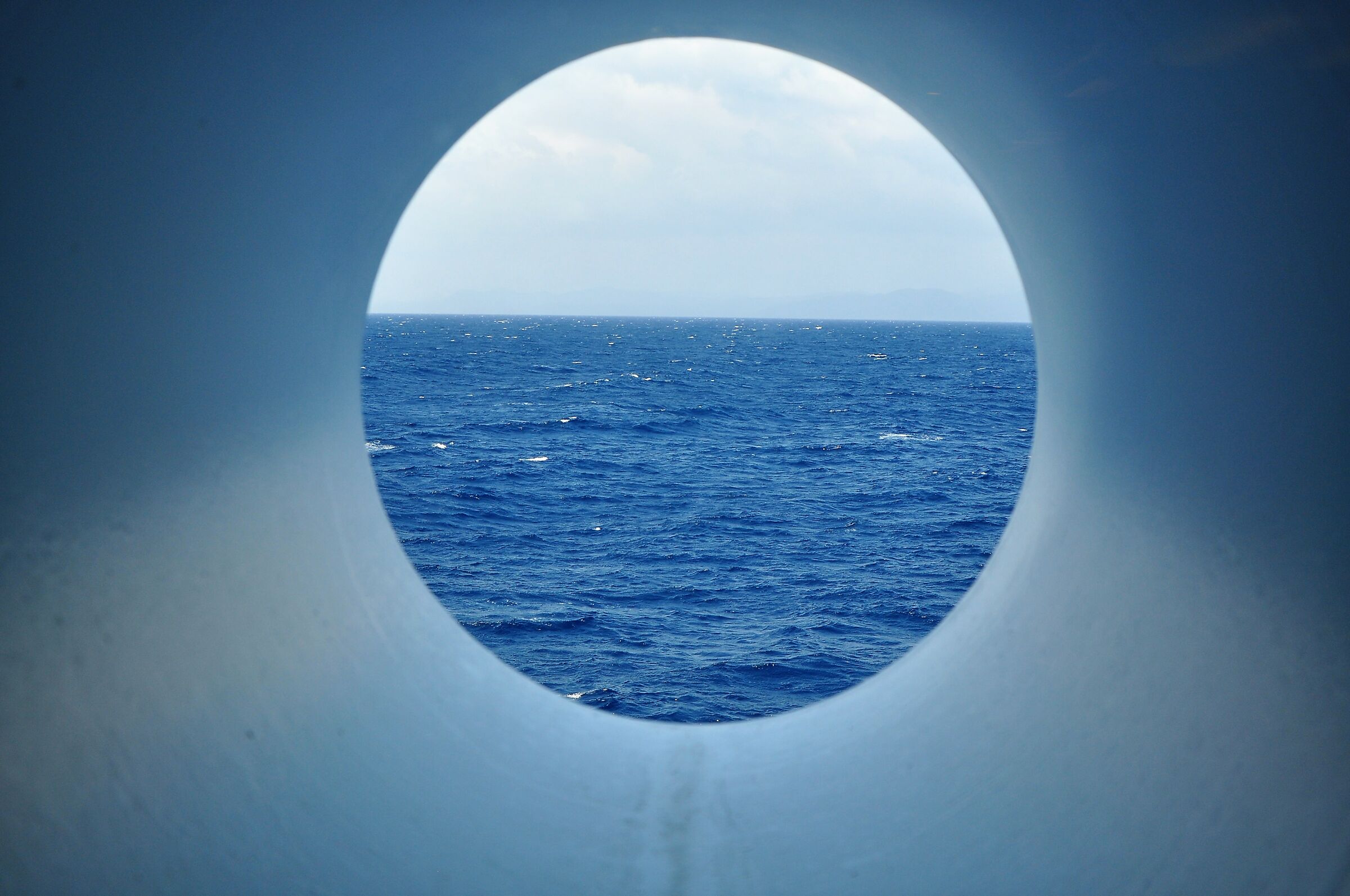 Se guardo il mondo da un'oblò