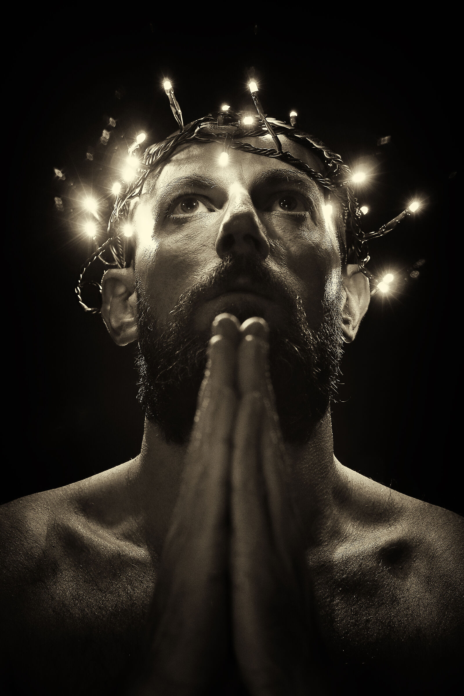 D'ailleurs c'est toujours les autres qui meurent. M.d.